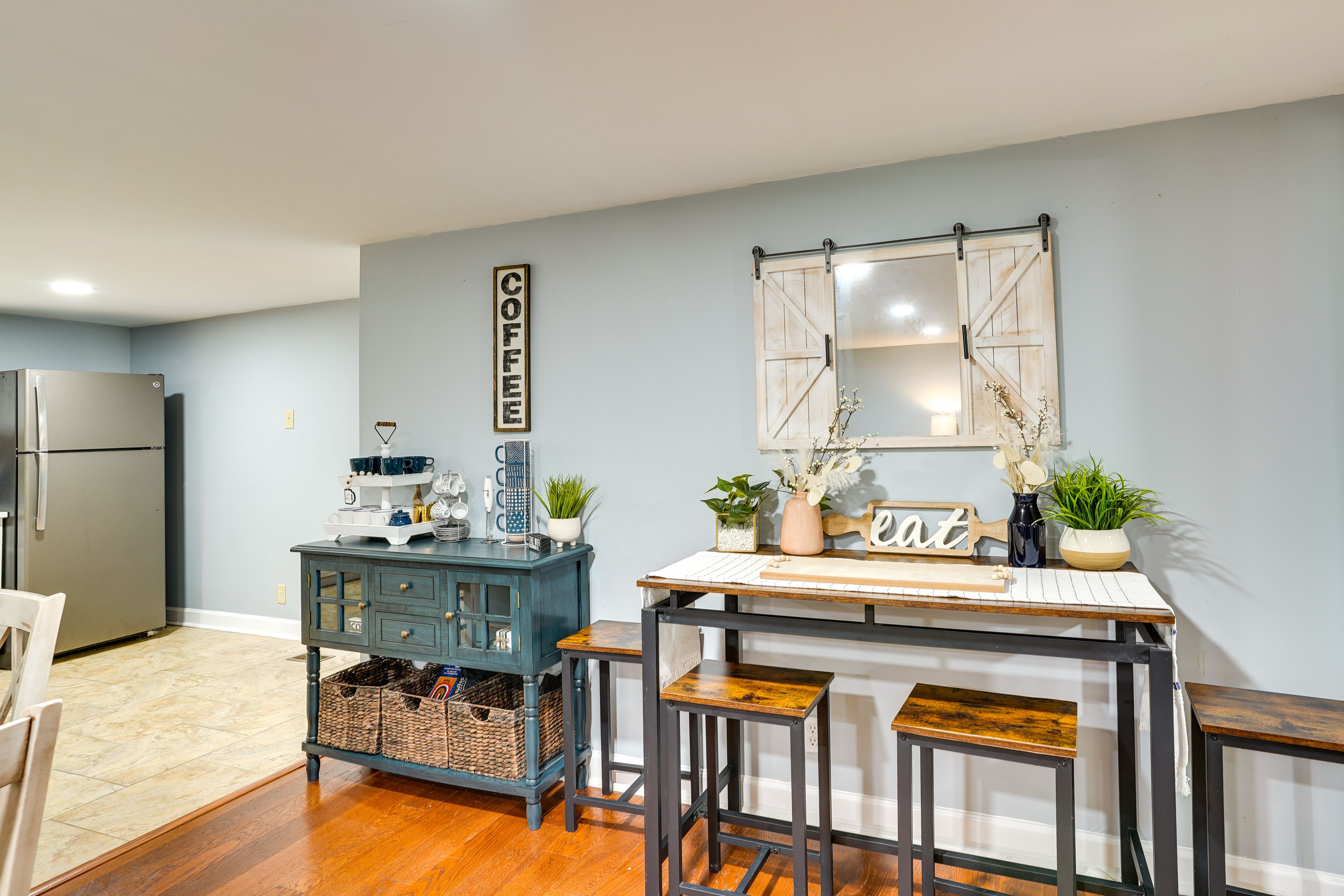 Dining Area | Dishware Provided | Coffee Bar