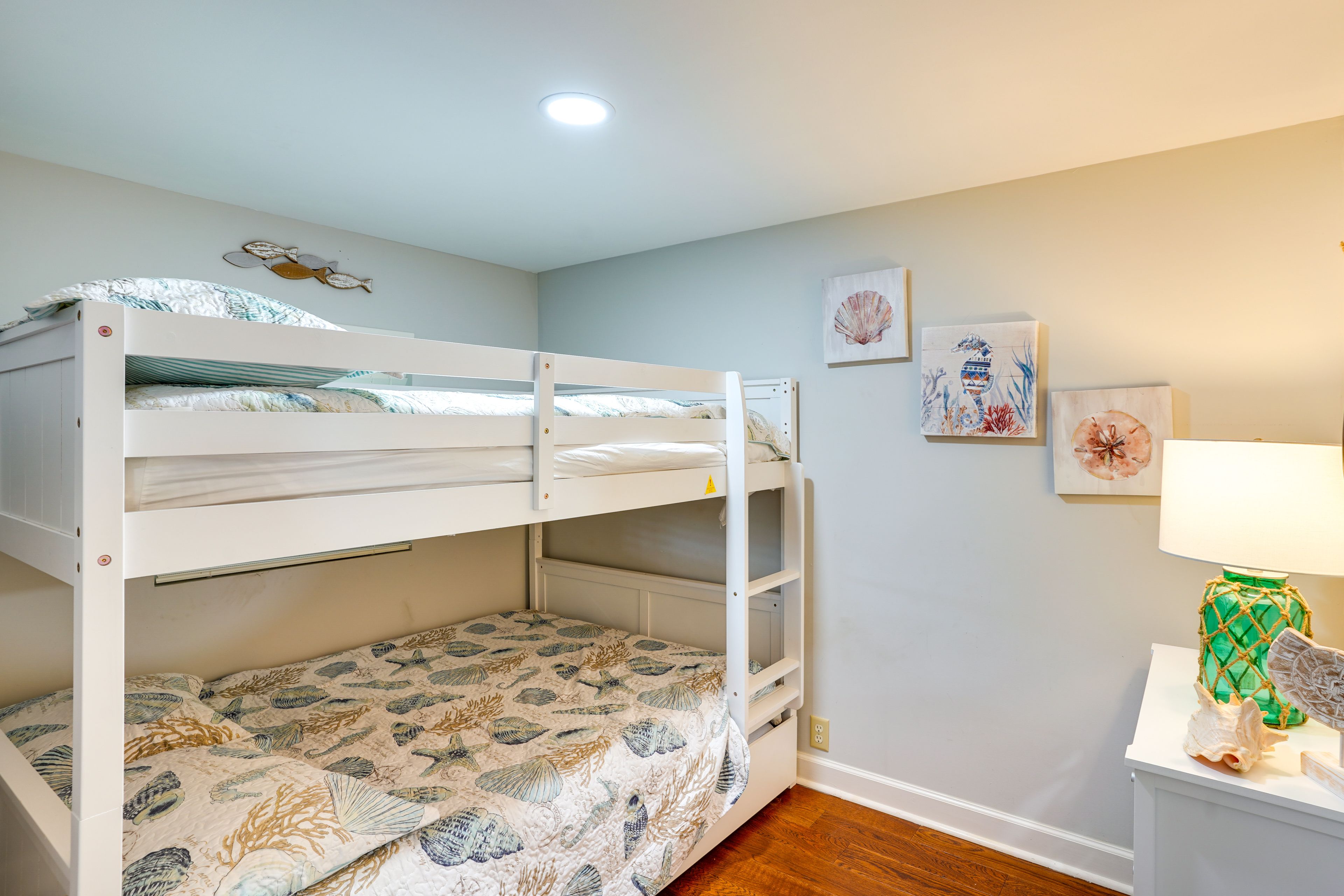 Bedroom 3 | Queen Bunk Bed | Twin Trundle Bed