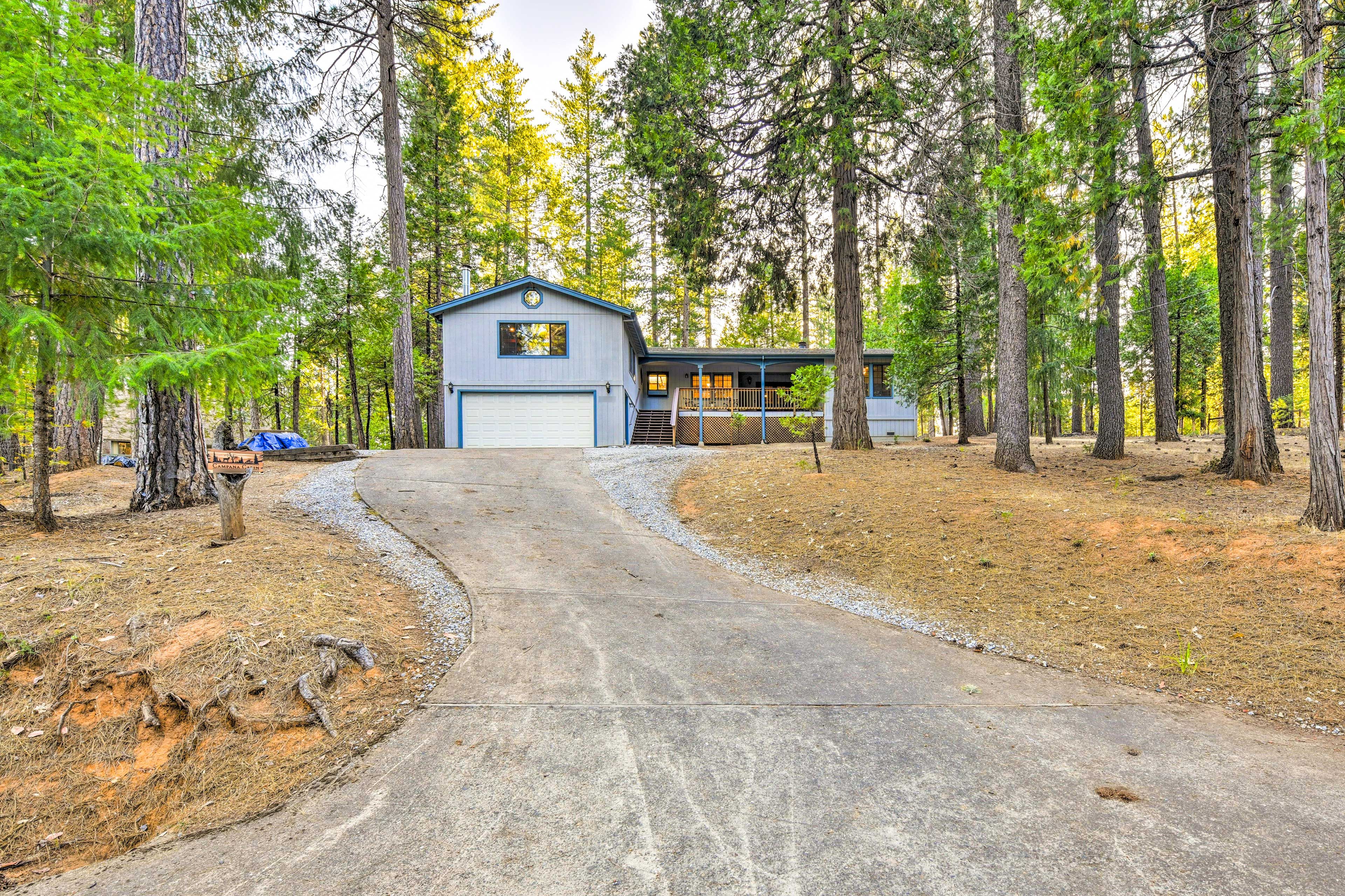 Parking | Garage (2 Vehicles) | Driveway (2 Vehicles) | EV Charger