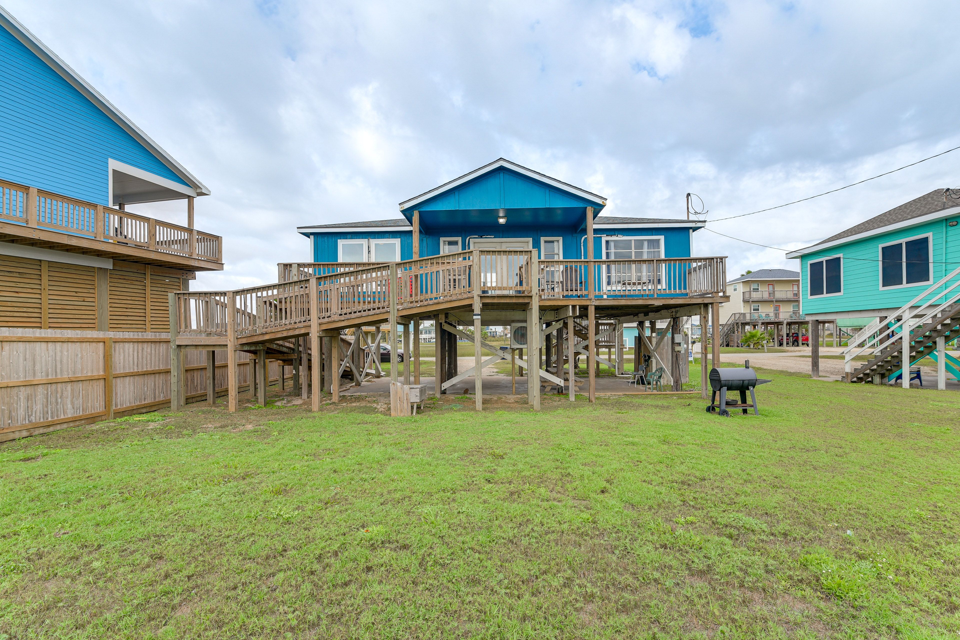 Home Exterior | Ramp Available | Private Patio | BBQ Grill