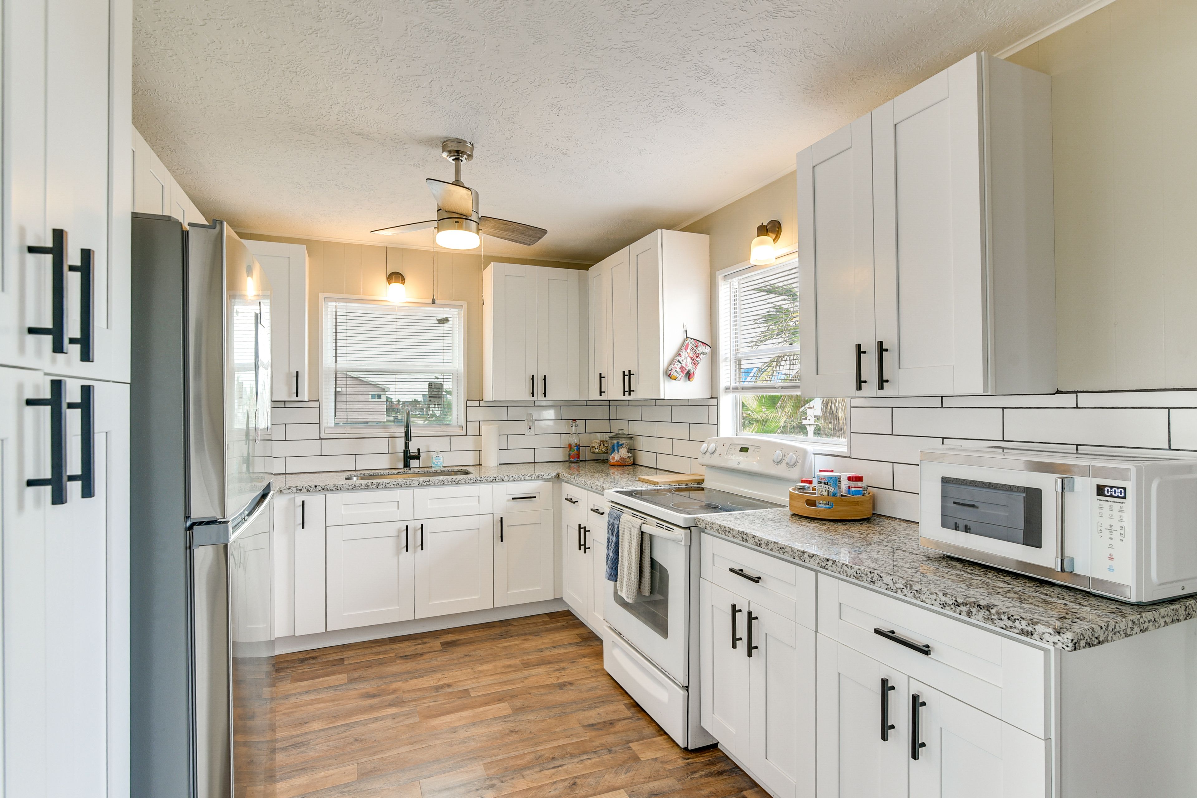 Fully Equipped Kitchen | Cooking Basics