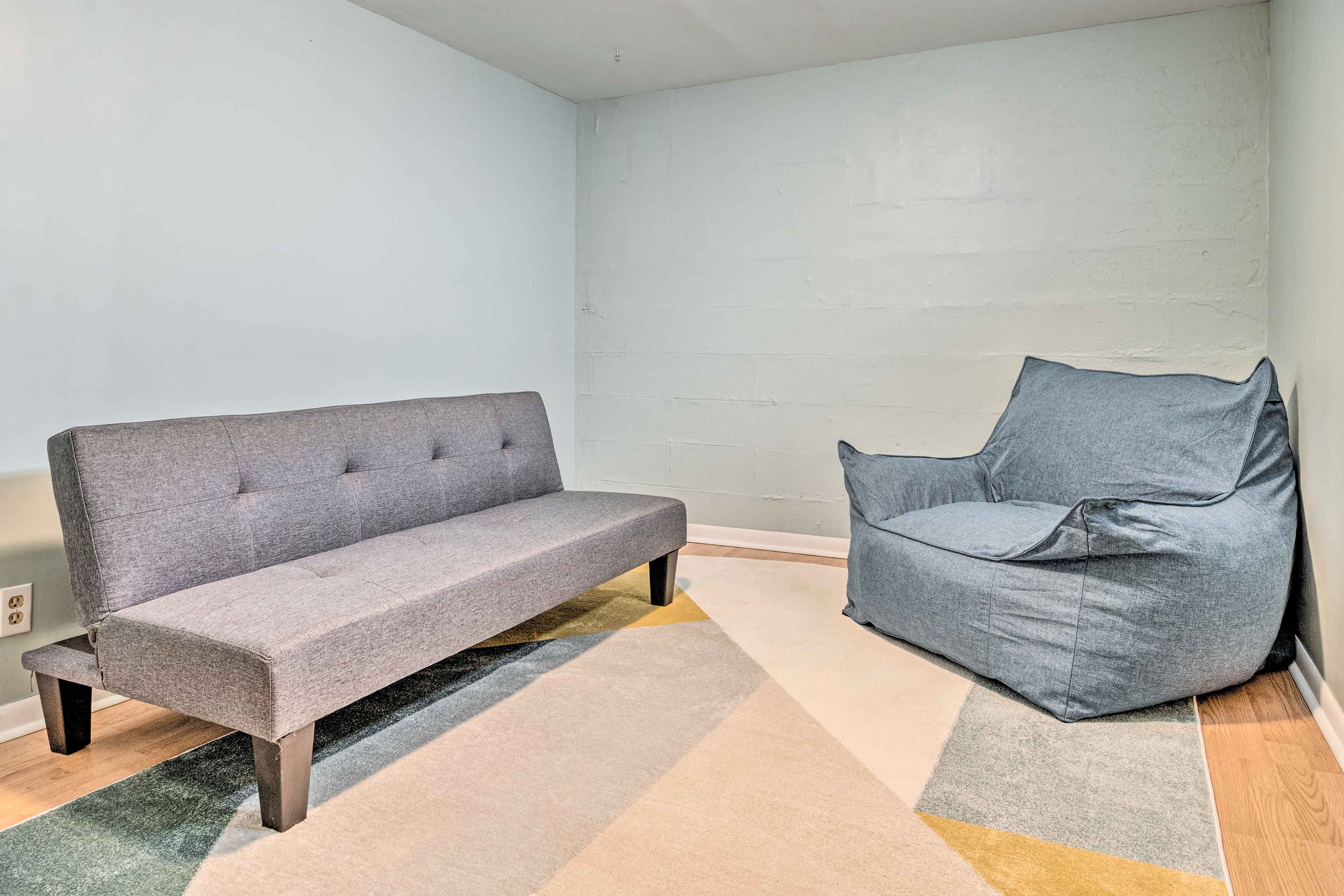 Bedroom 3 | Full Sleeper Sofa | Pack 'n Play Available