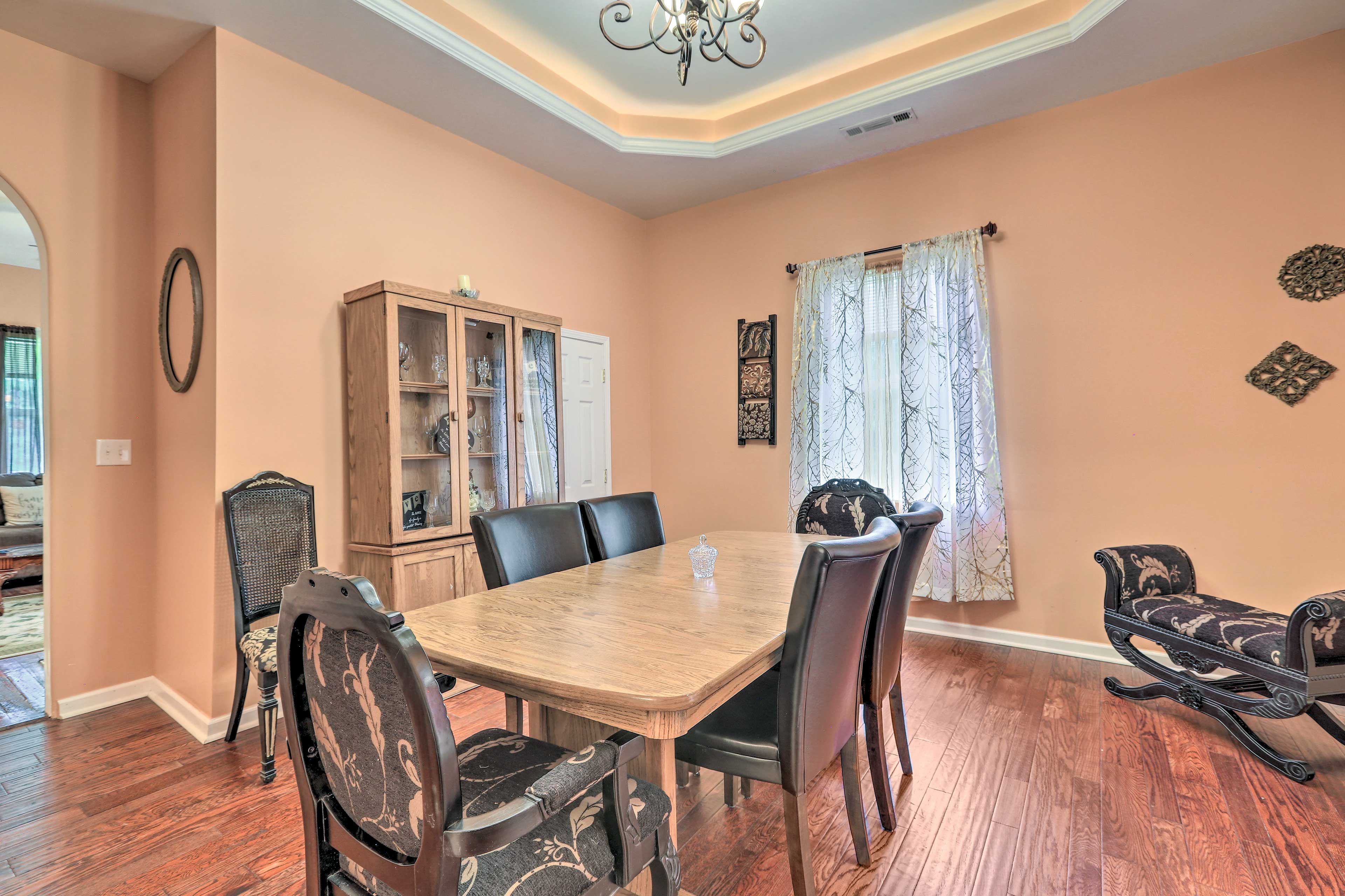 Dining Room | Dishware & Flatware