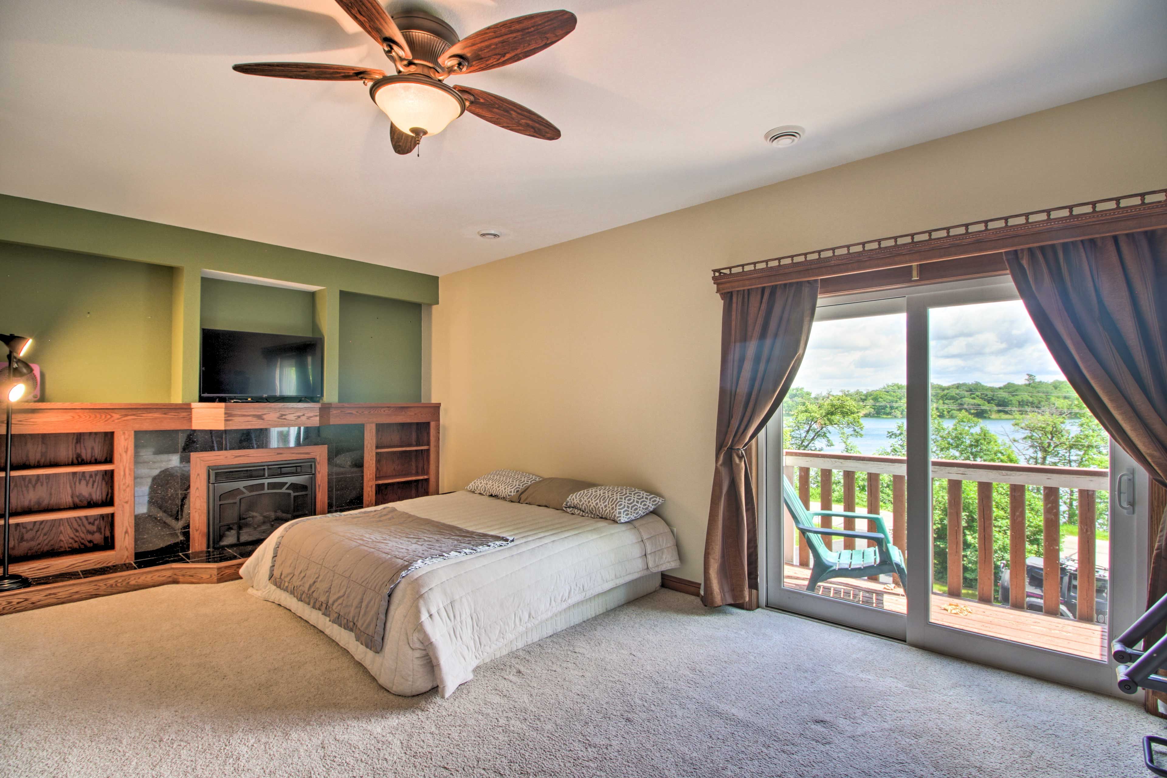 Bedroom 1 | California King Bed | Fireplace