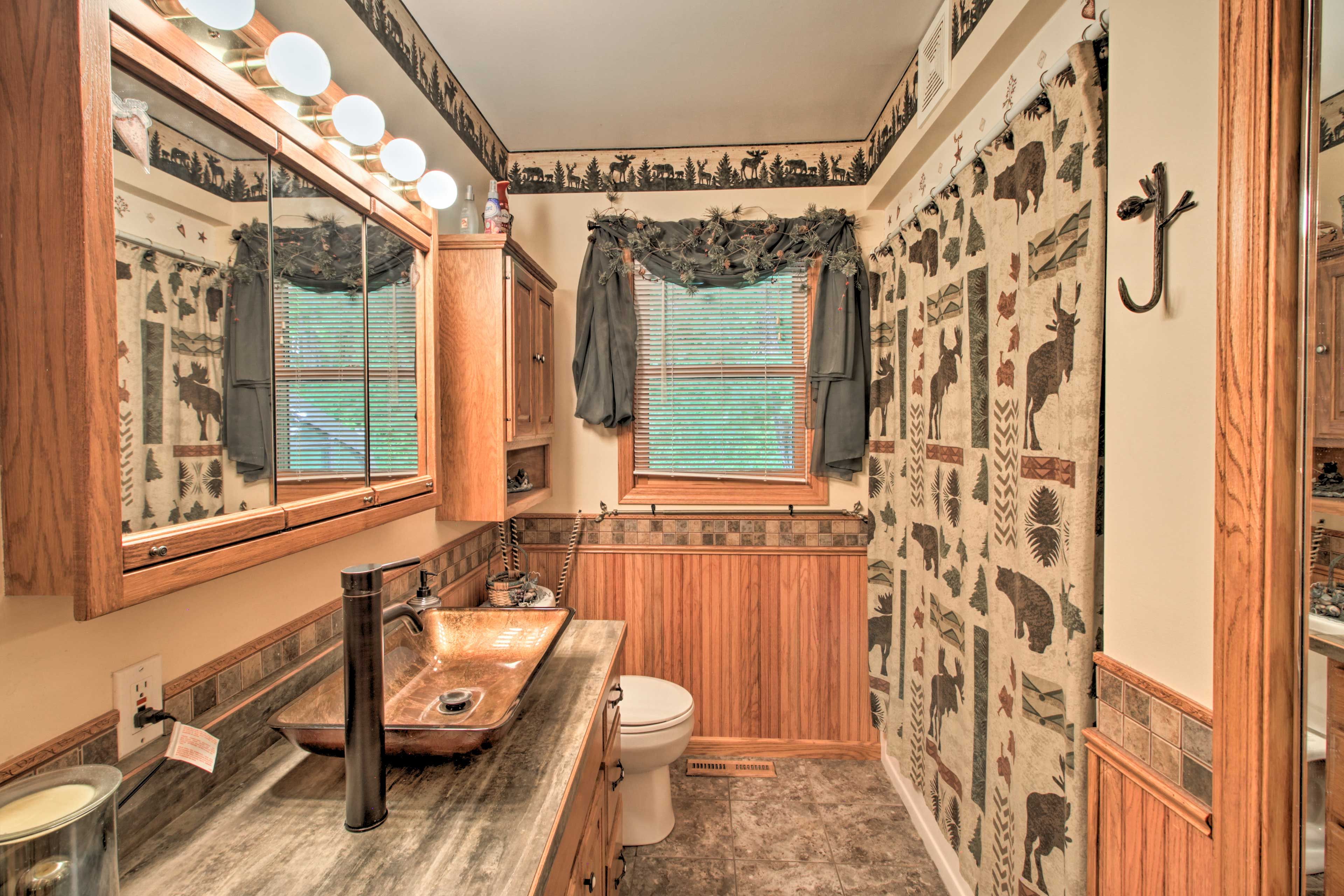 Full Bathroom