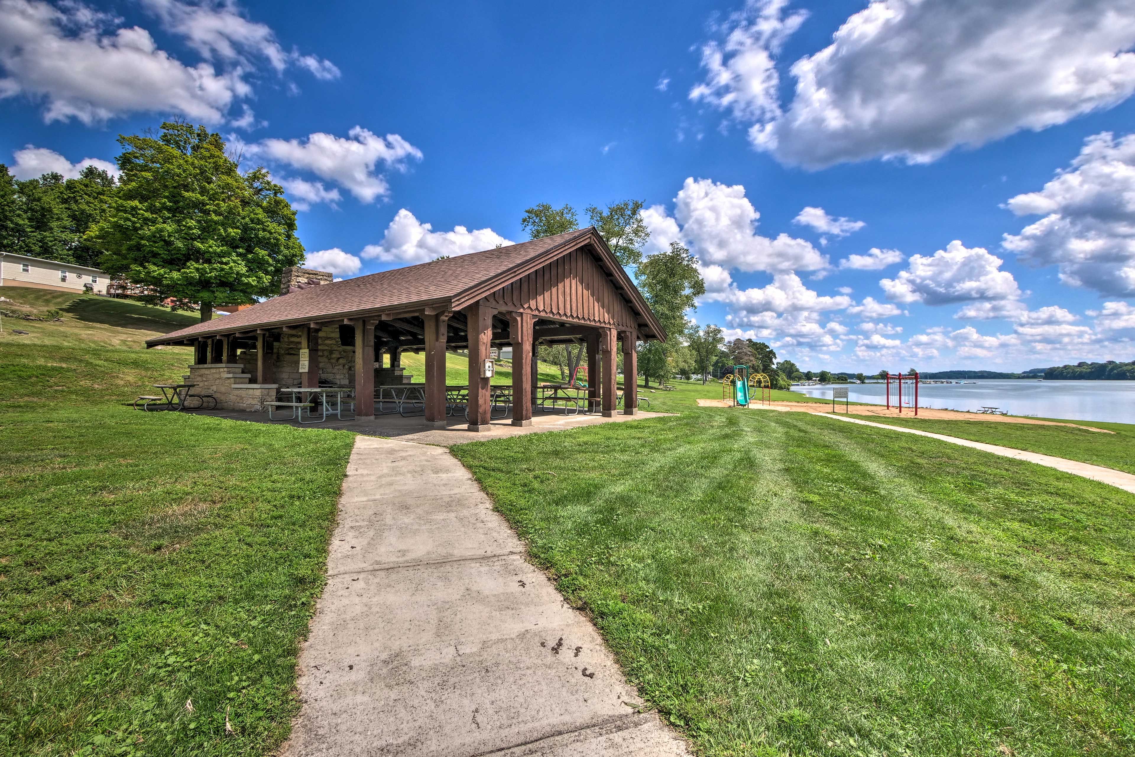 Community Grounds