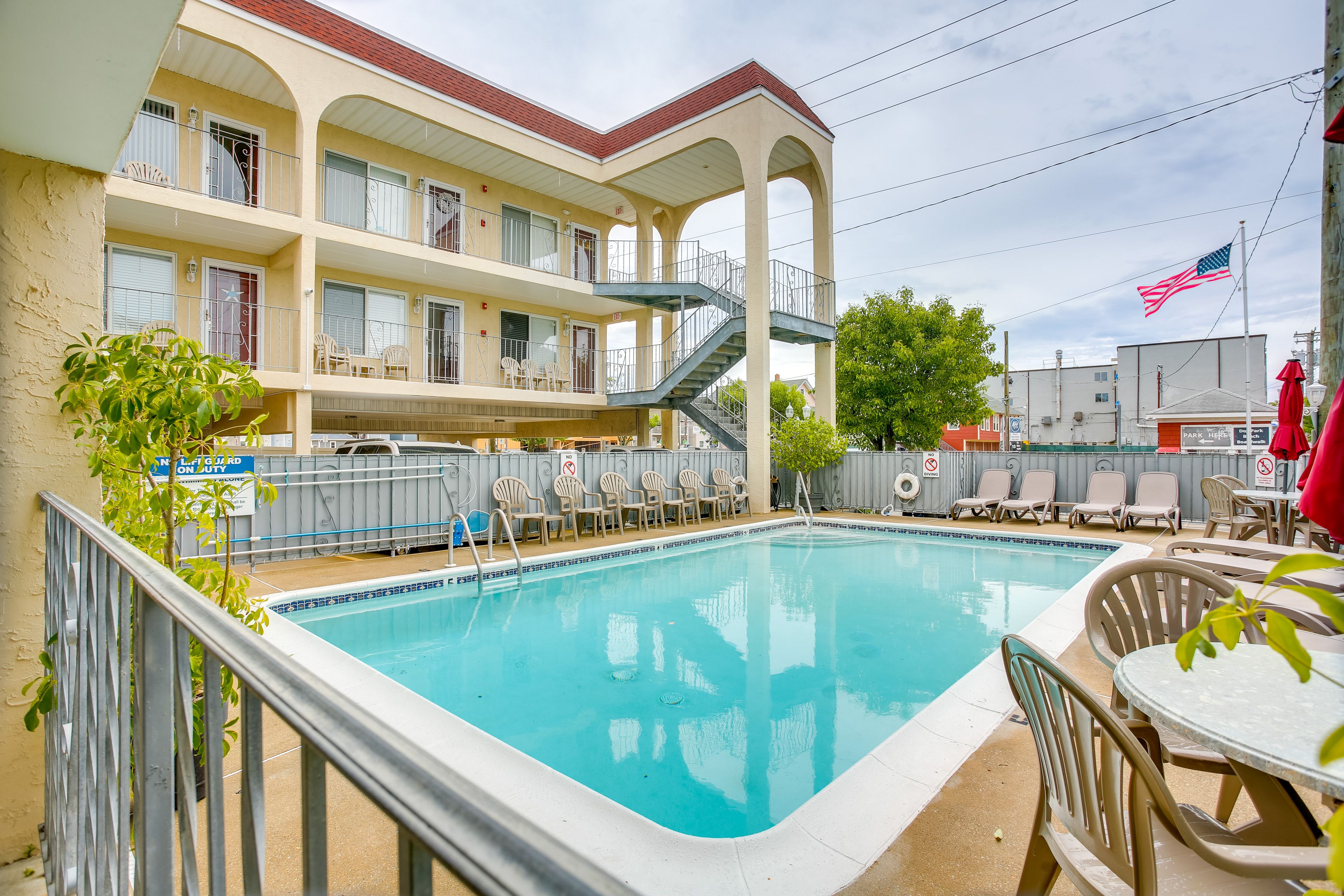 Seasonal Community Amenities