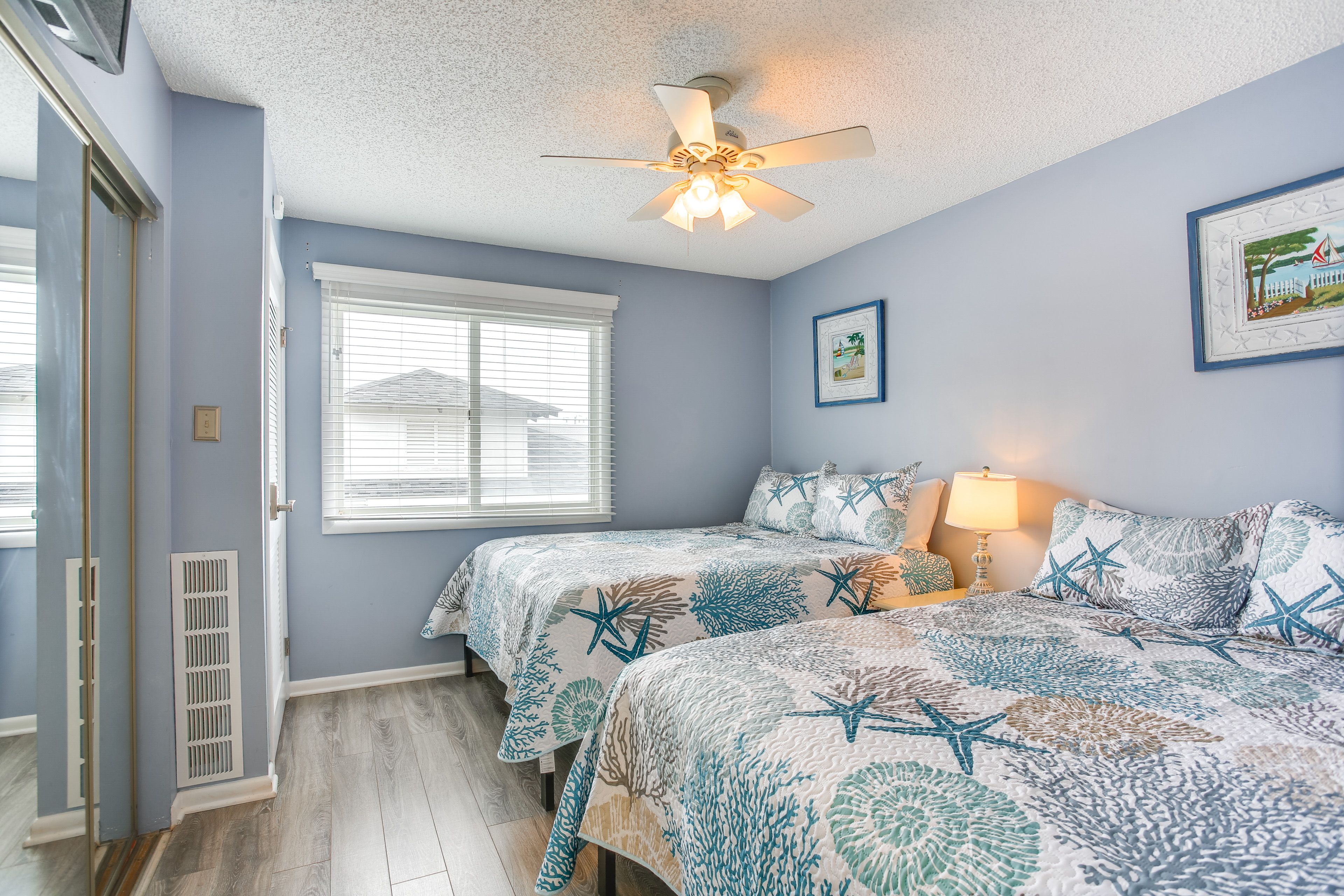 Bedroom | 2 Queen Beds | Linens Provided