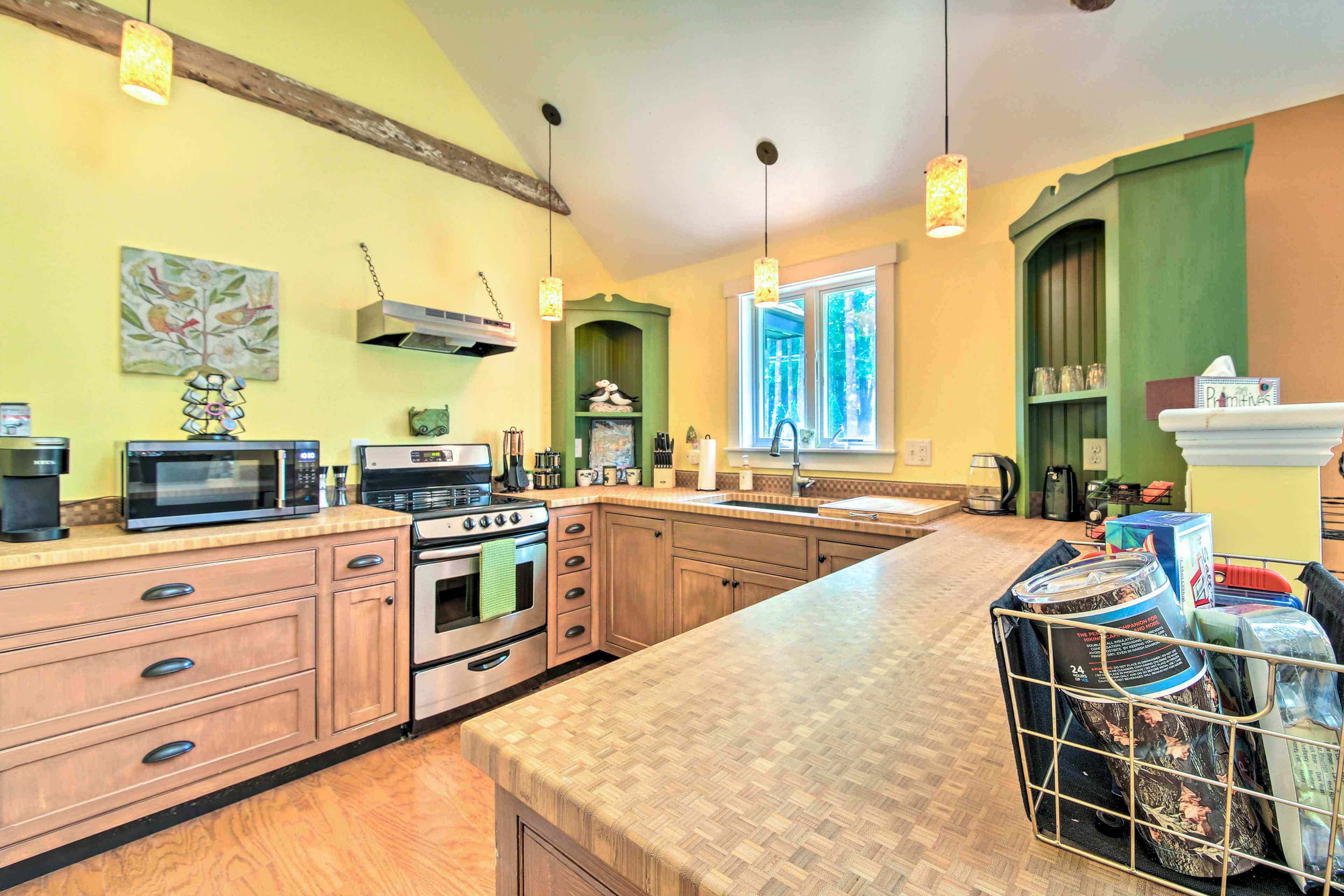 Kitchen | Electric Range | Under-Counter Fridge | Microwave