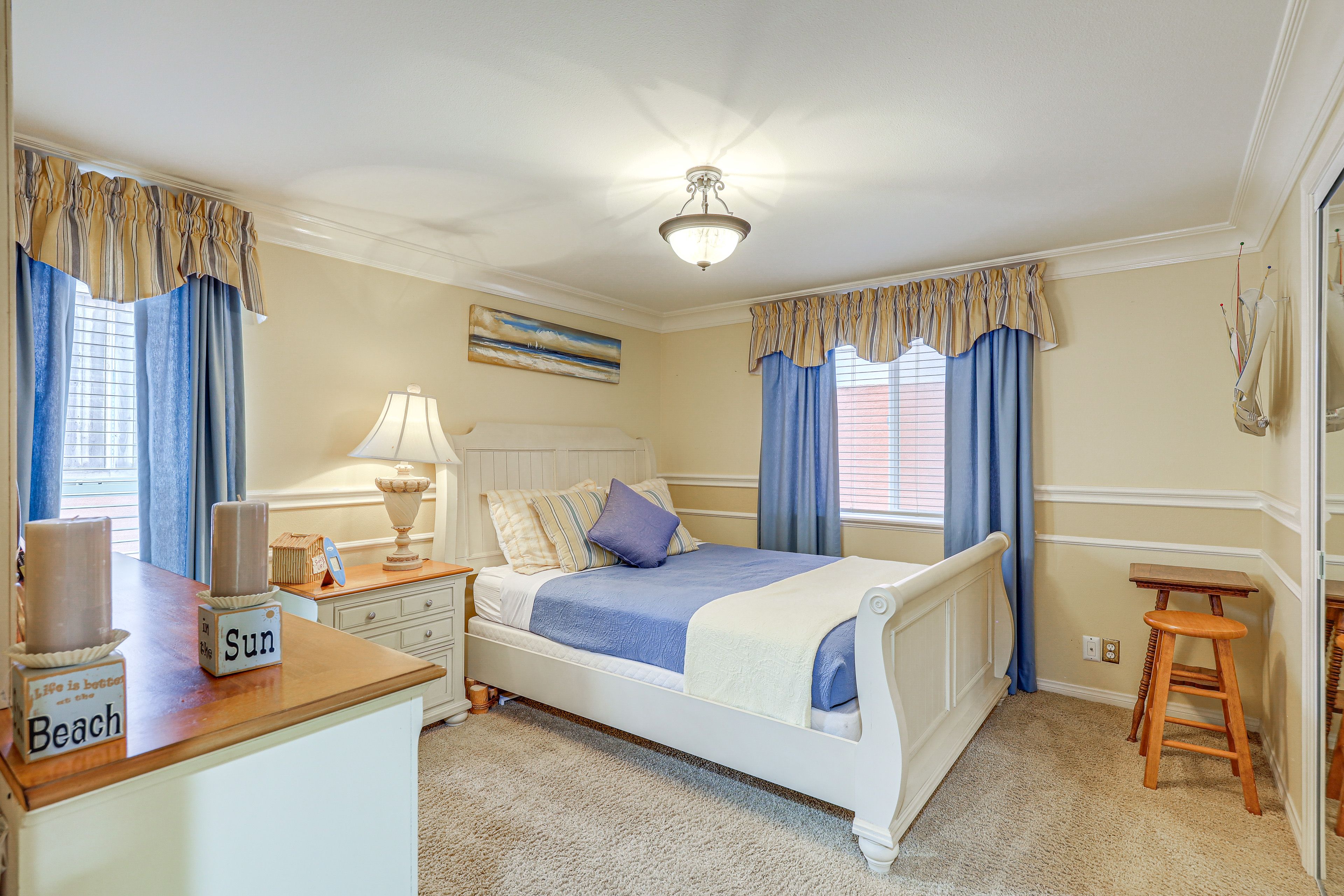 Bedroom 3 | 1st Floor | King Bed