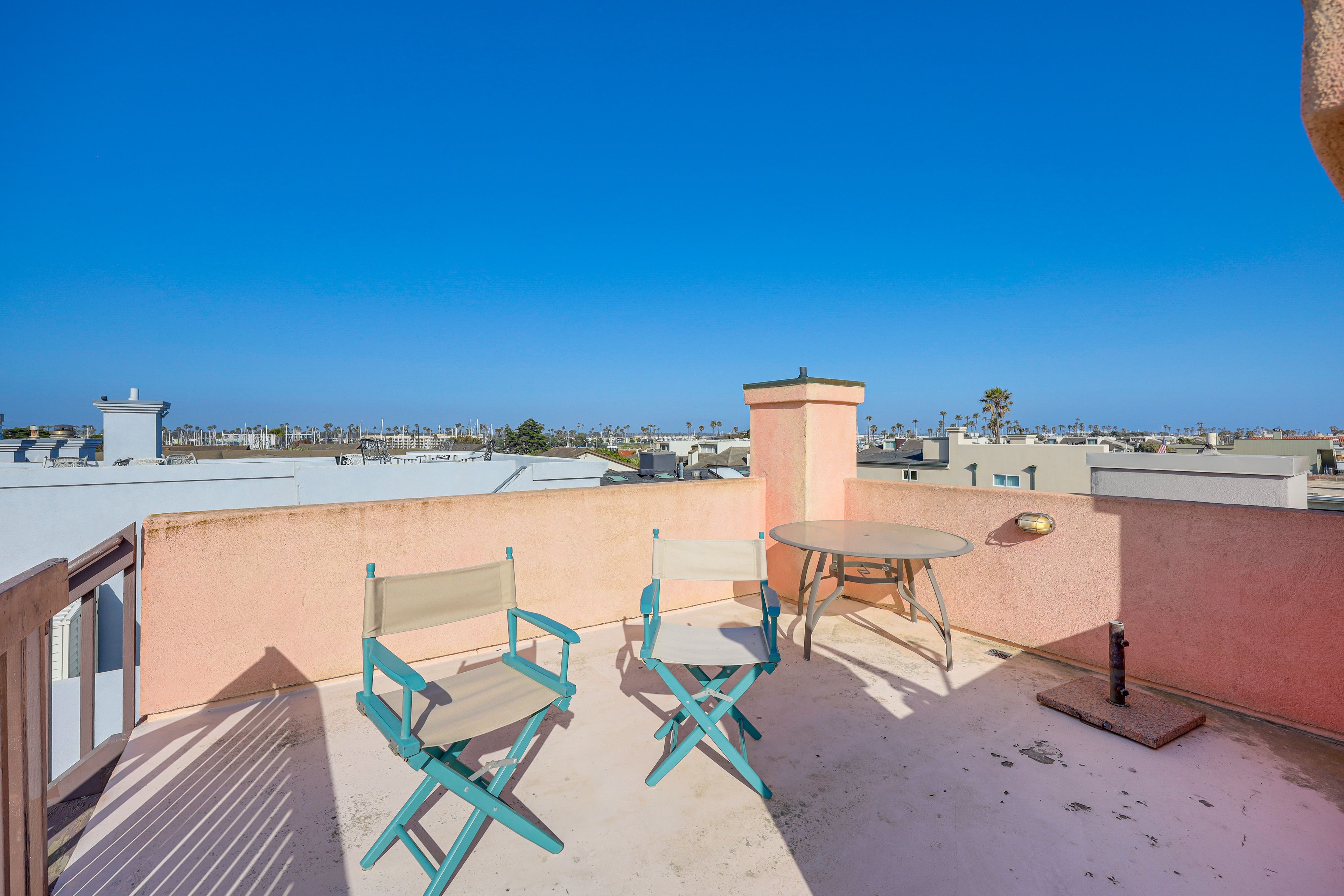 Rooftop Balcony