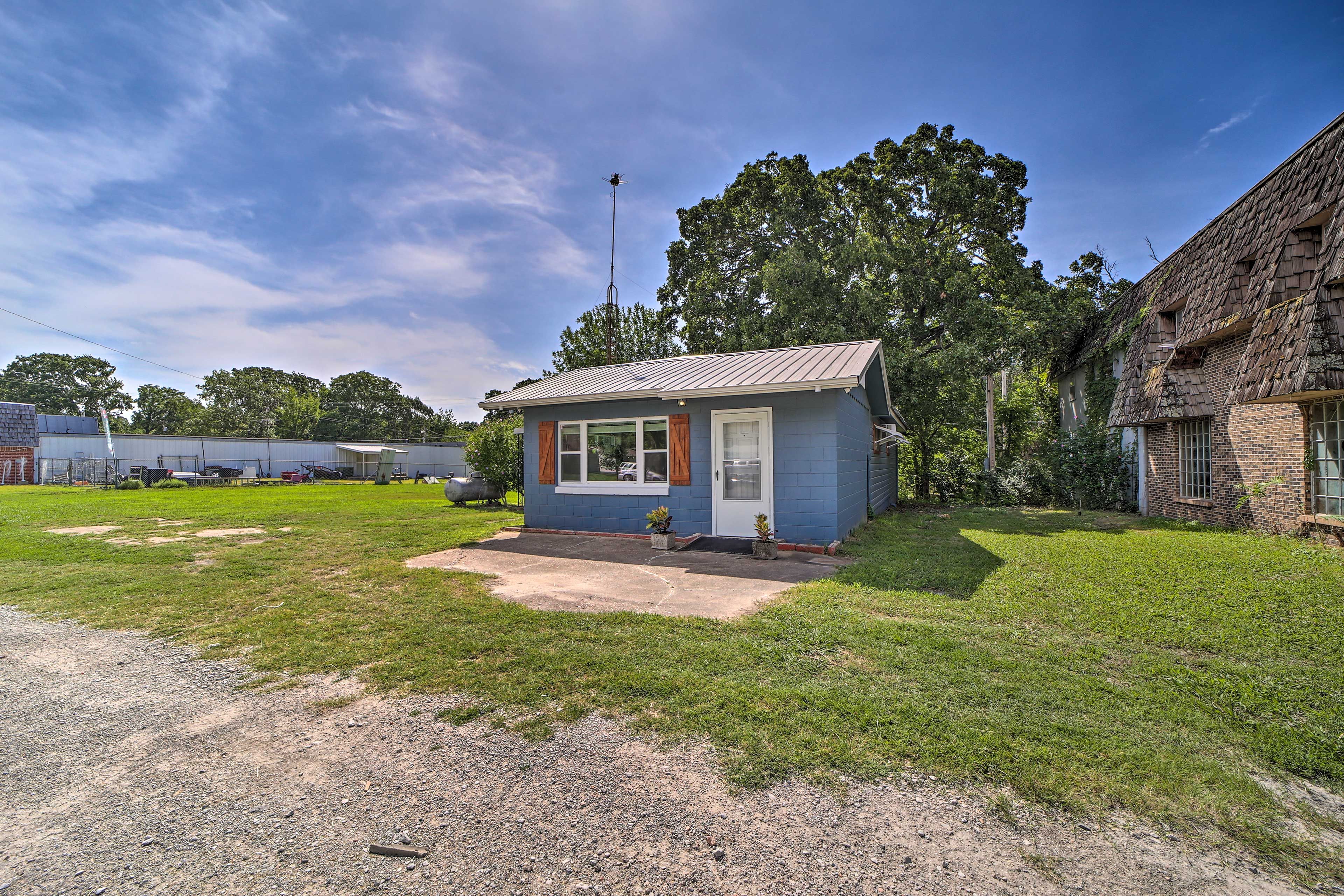 Parking | Driveway (2 Vehicles) | Additional & RV/Trailer Parking in Left Lot
