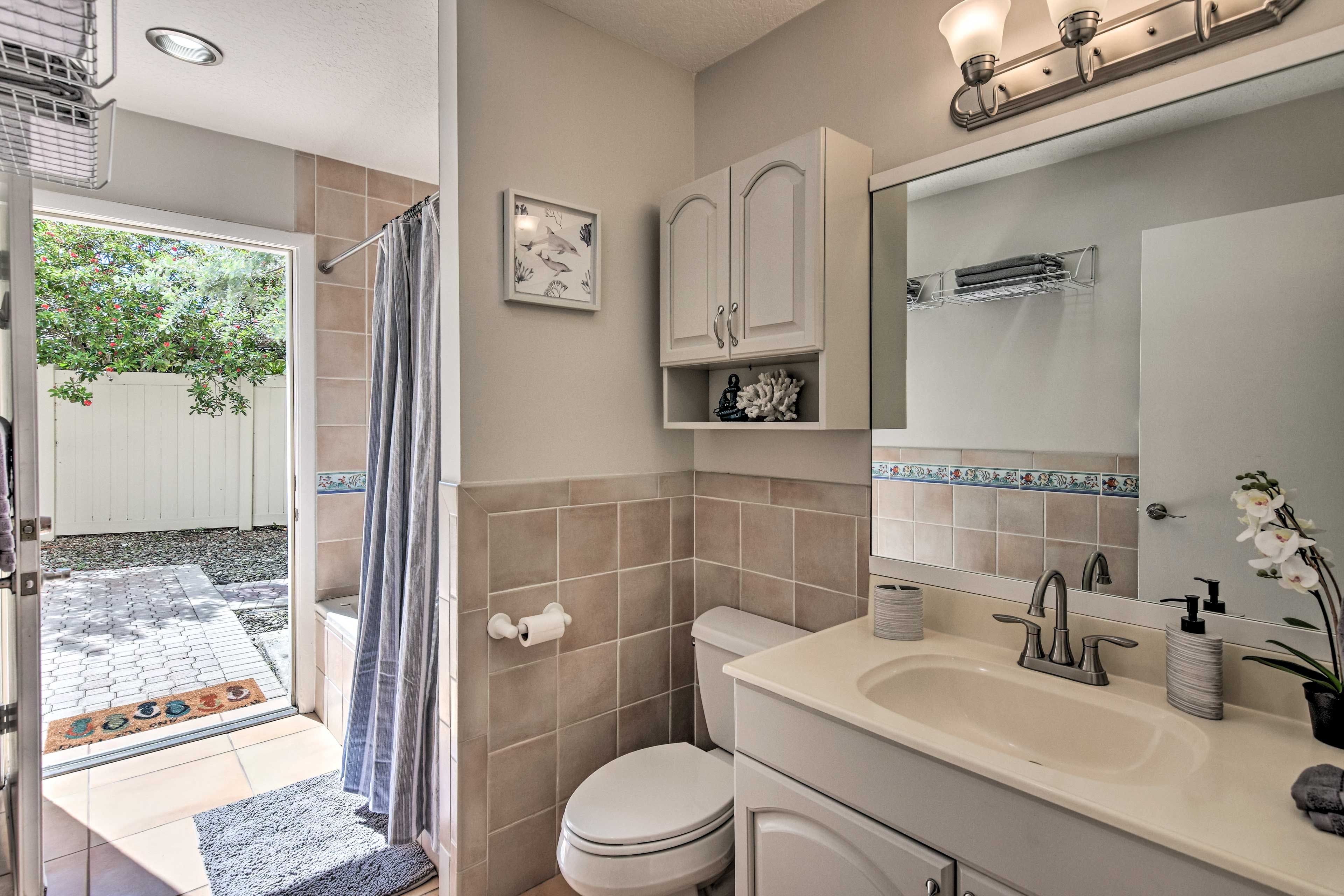 Full Bathroom