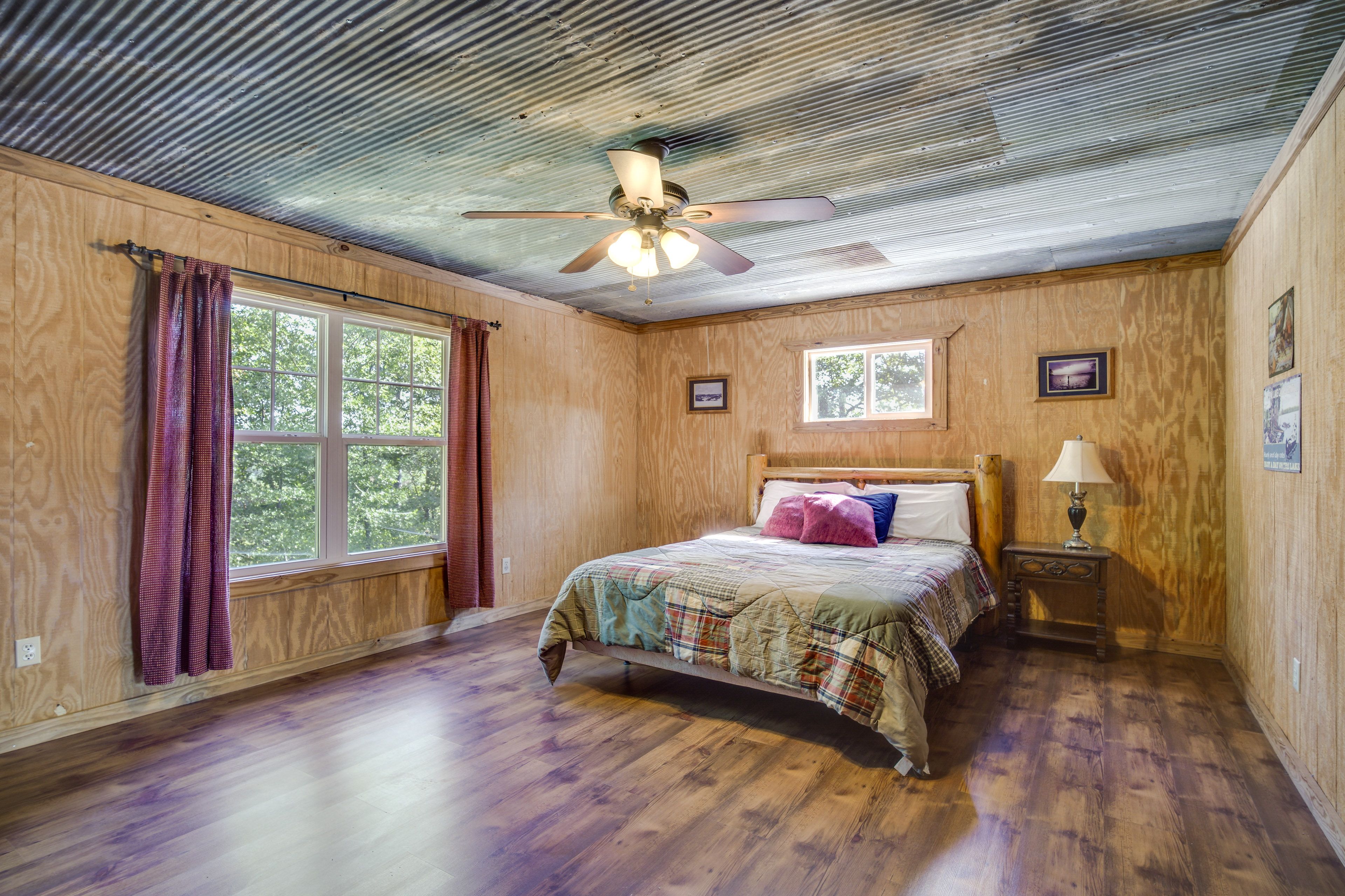 Bedroom 4 | Queen Bed | 2nd Floor