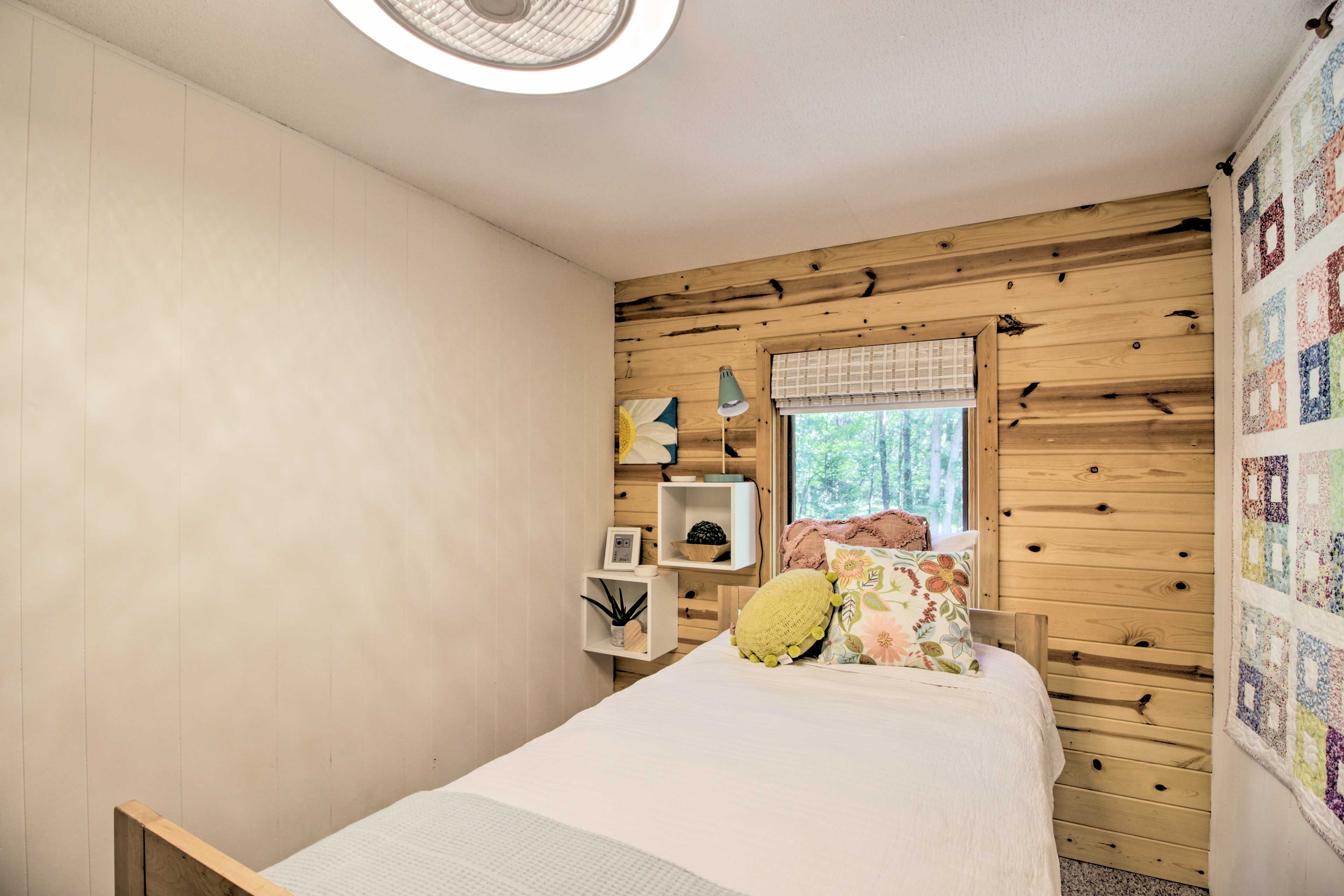 Bedroom 4 | Twin Bed w/ Twin Trundle