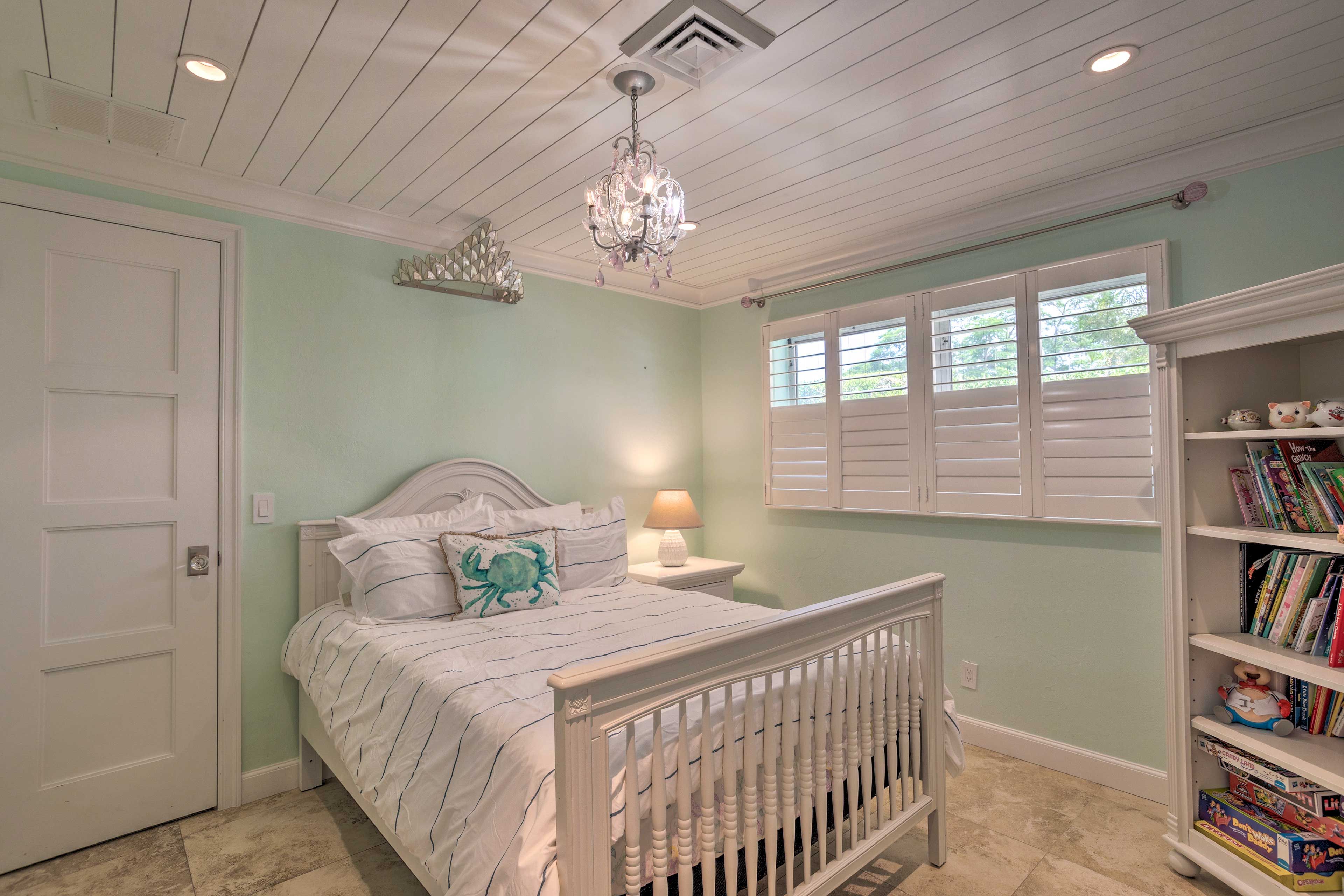 Bedroom 4 | Full Bed | Pack 'n Play