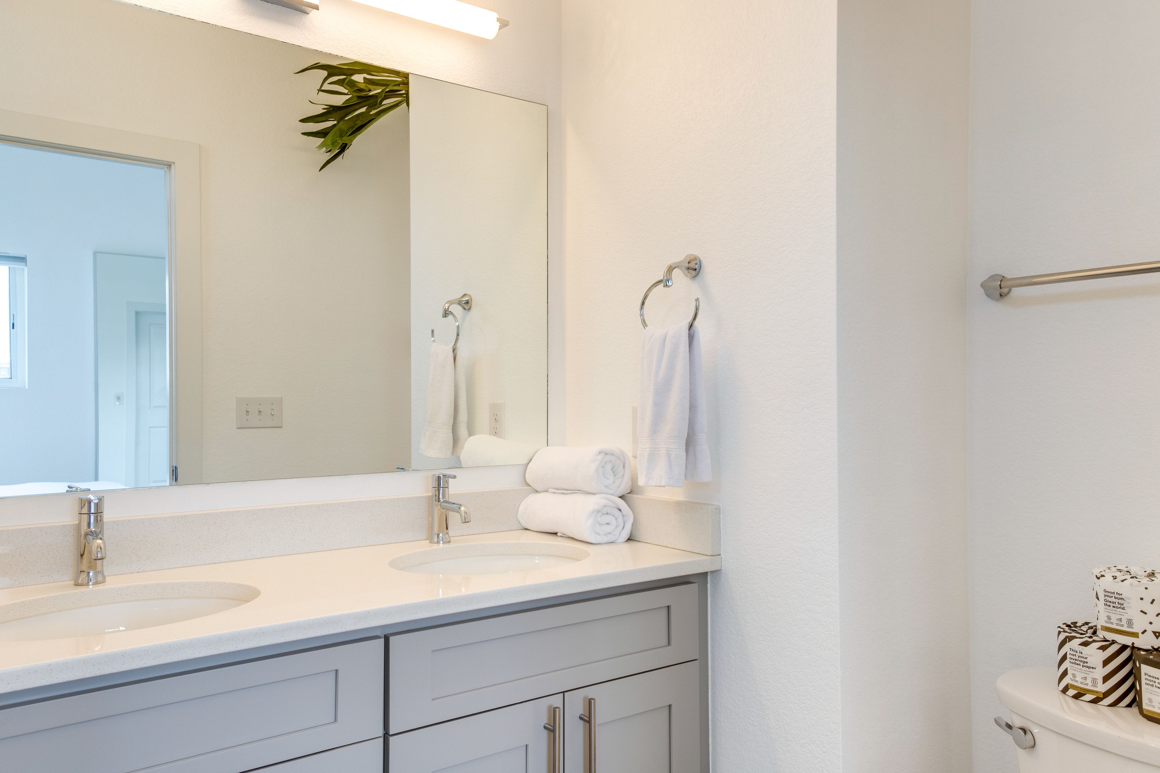 Full En-Suite Bathroom