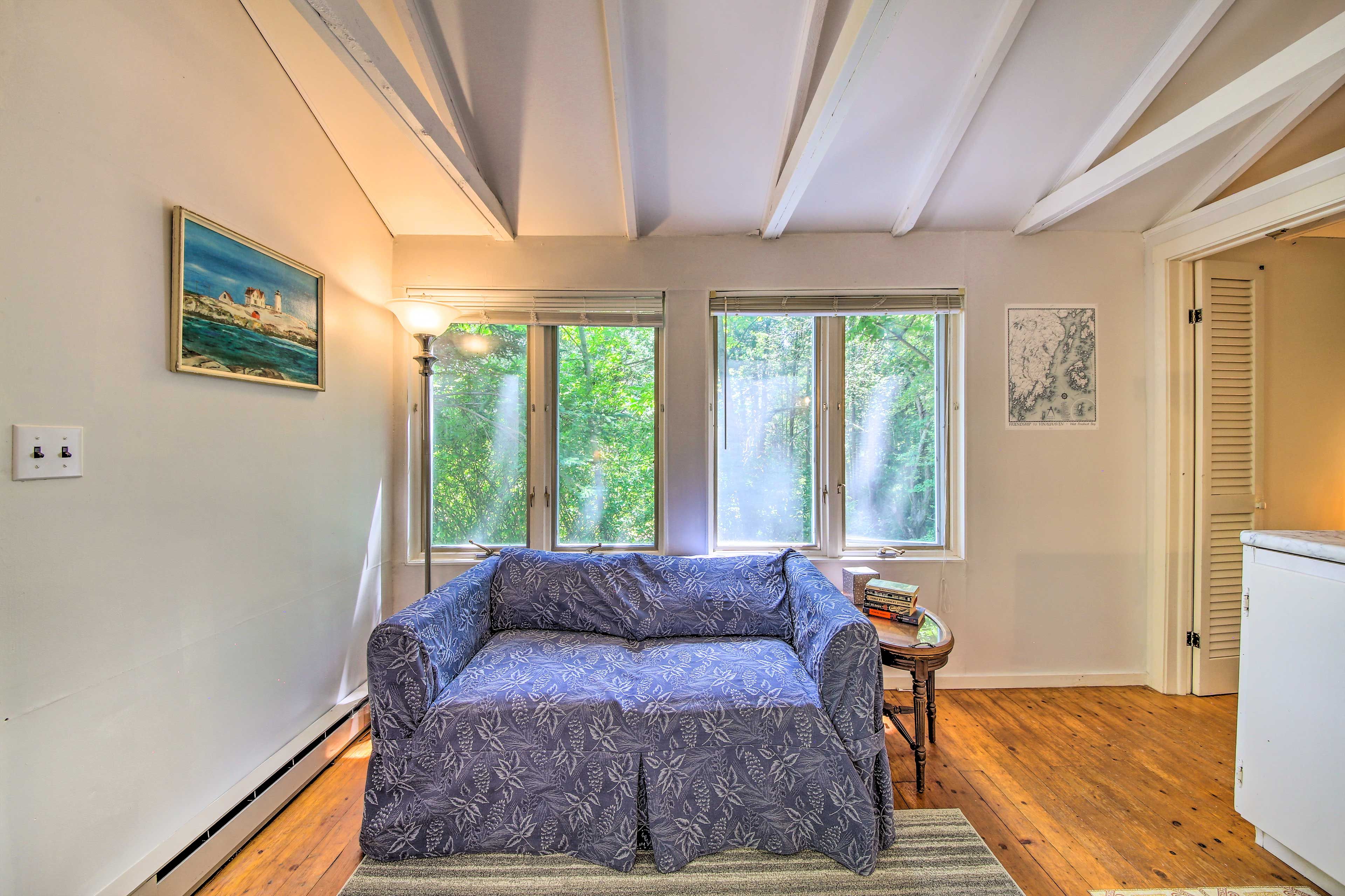 Living Room | Main Level