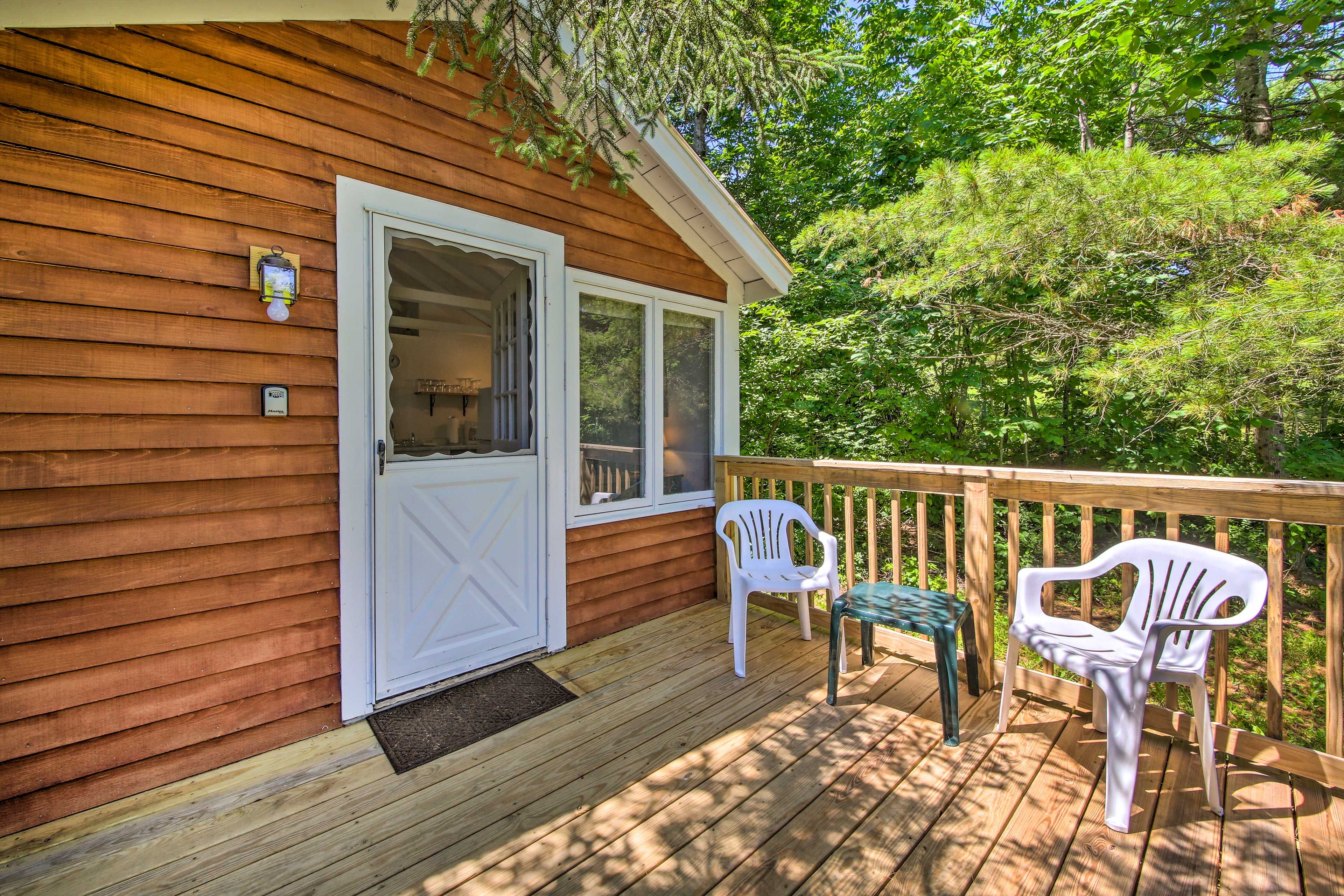 Entrance | Private Deck