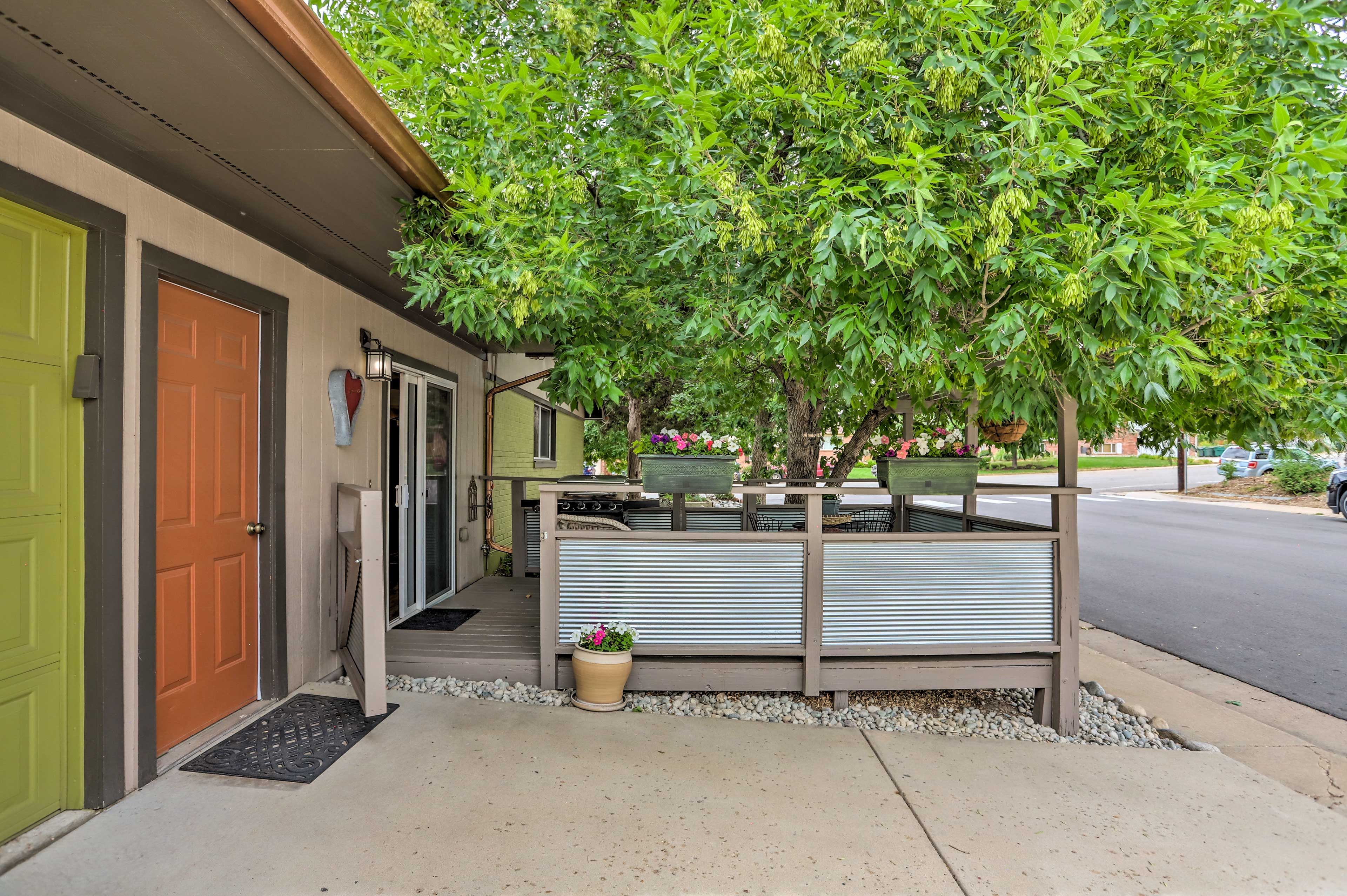 Front Entry | Access Through Deck