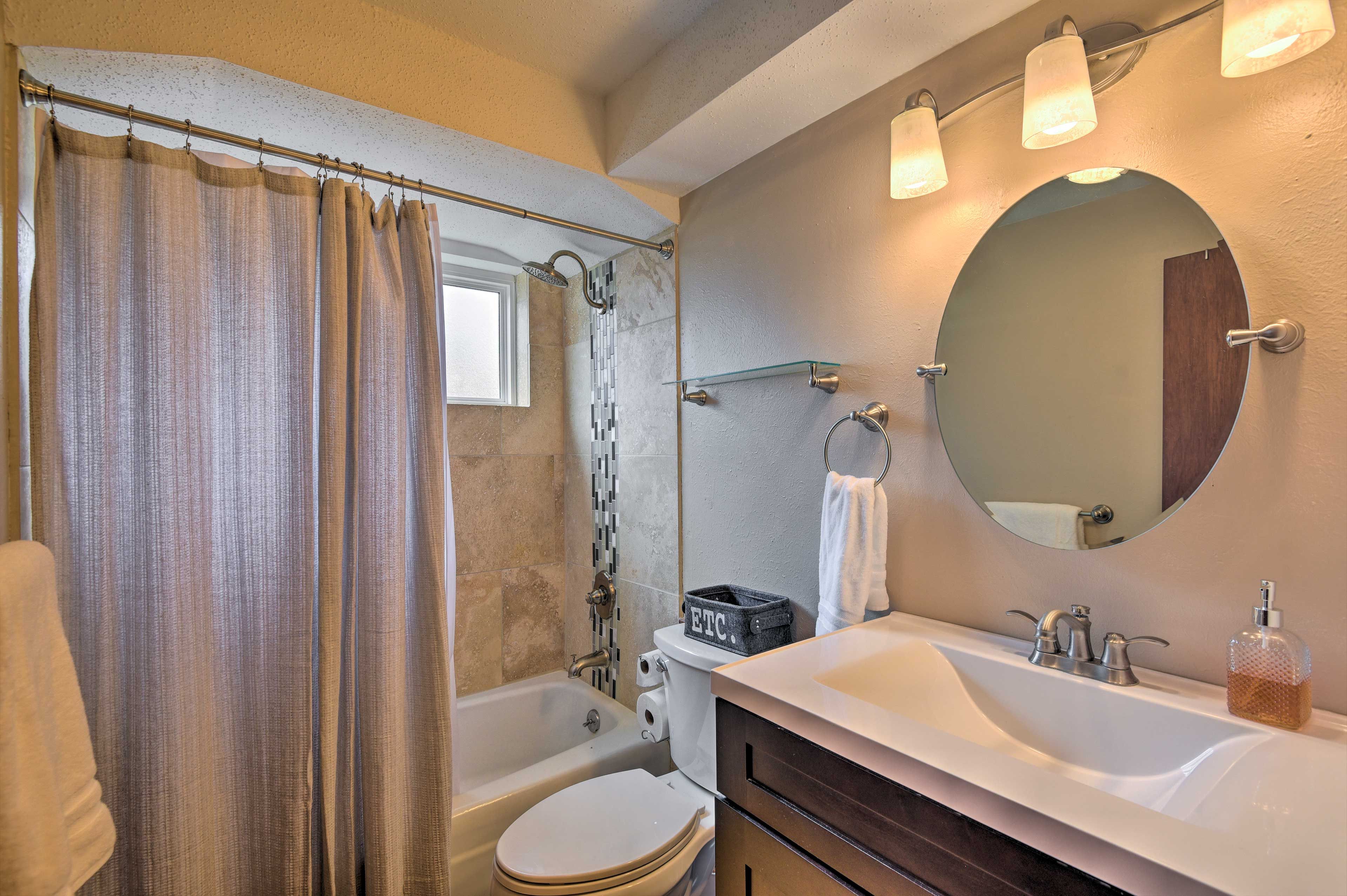 Full Bathroom