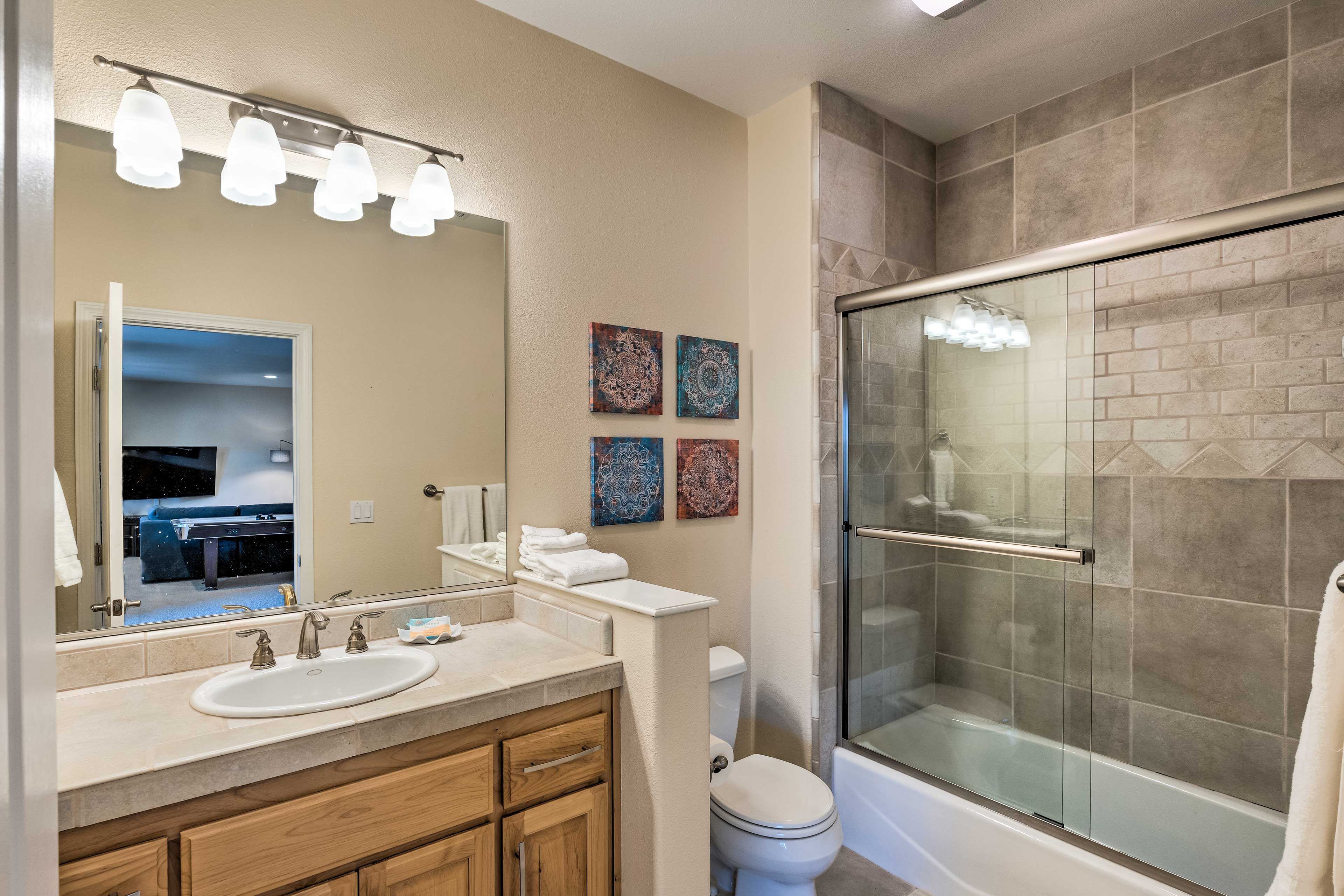 Full Bathroom