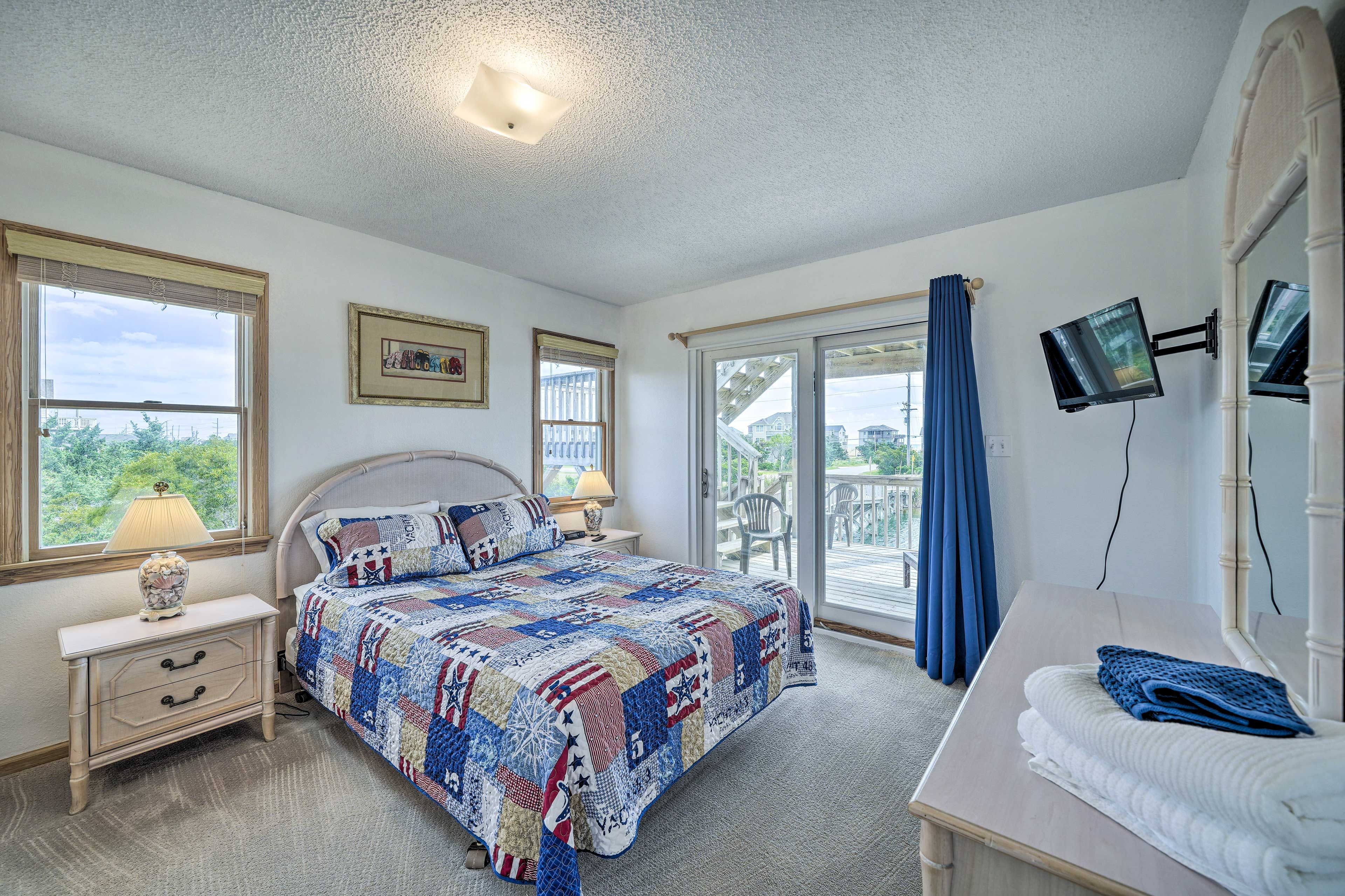 Bedroom 2 | Lower Level | Queen Bed