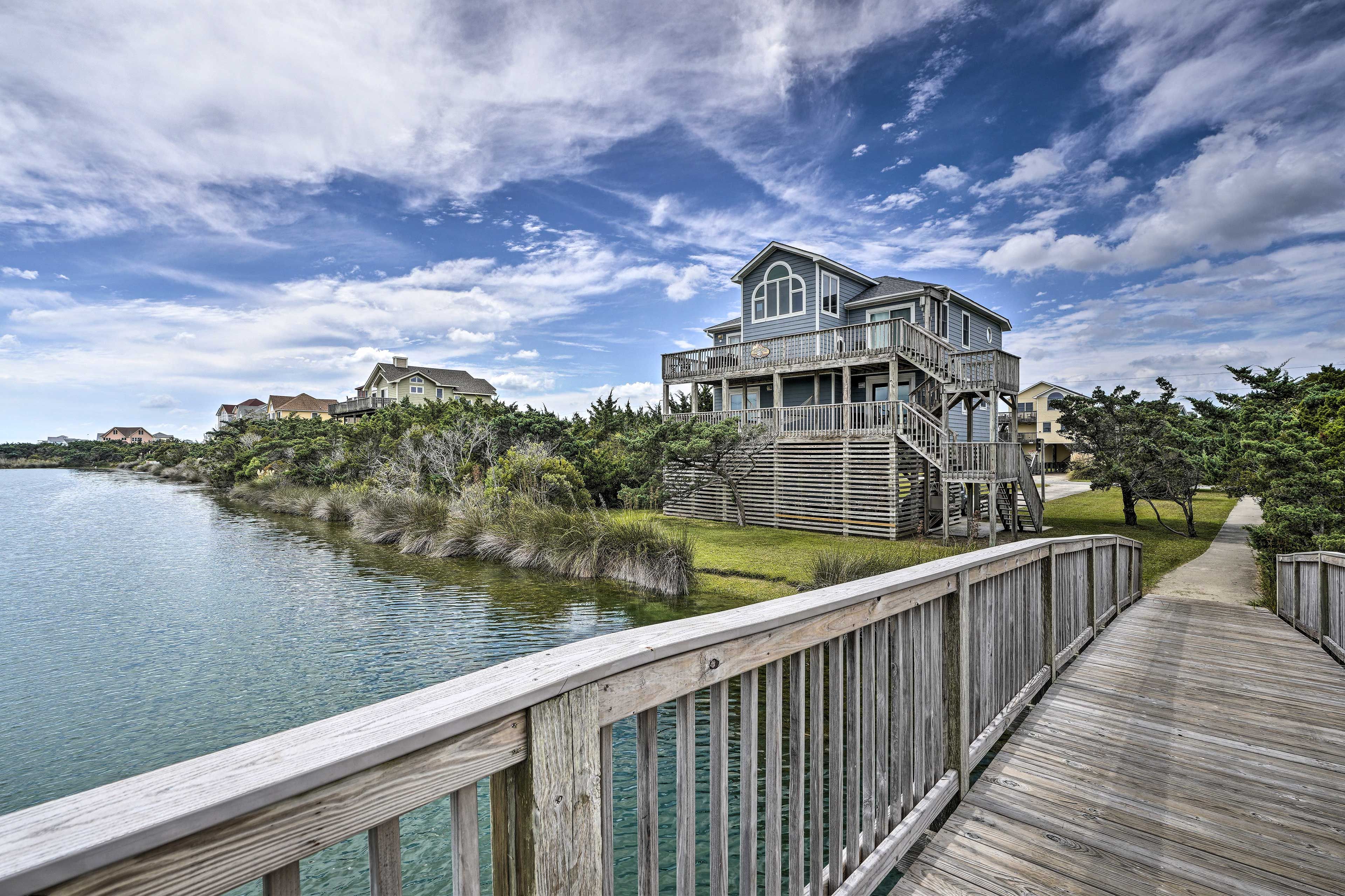House Exterior | Walk to Beach