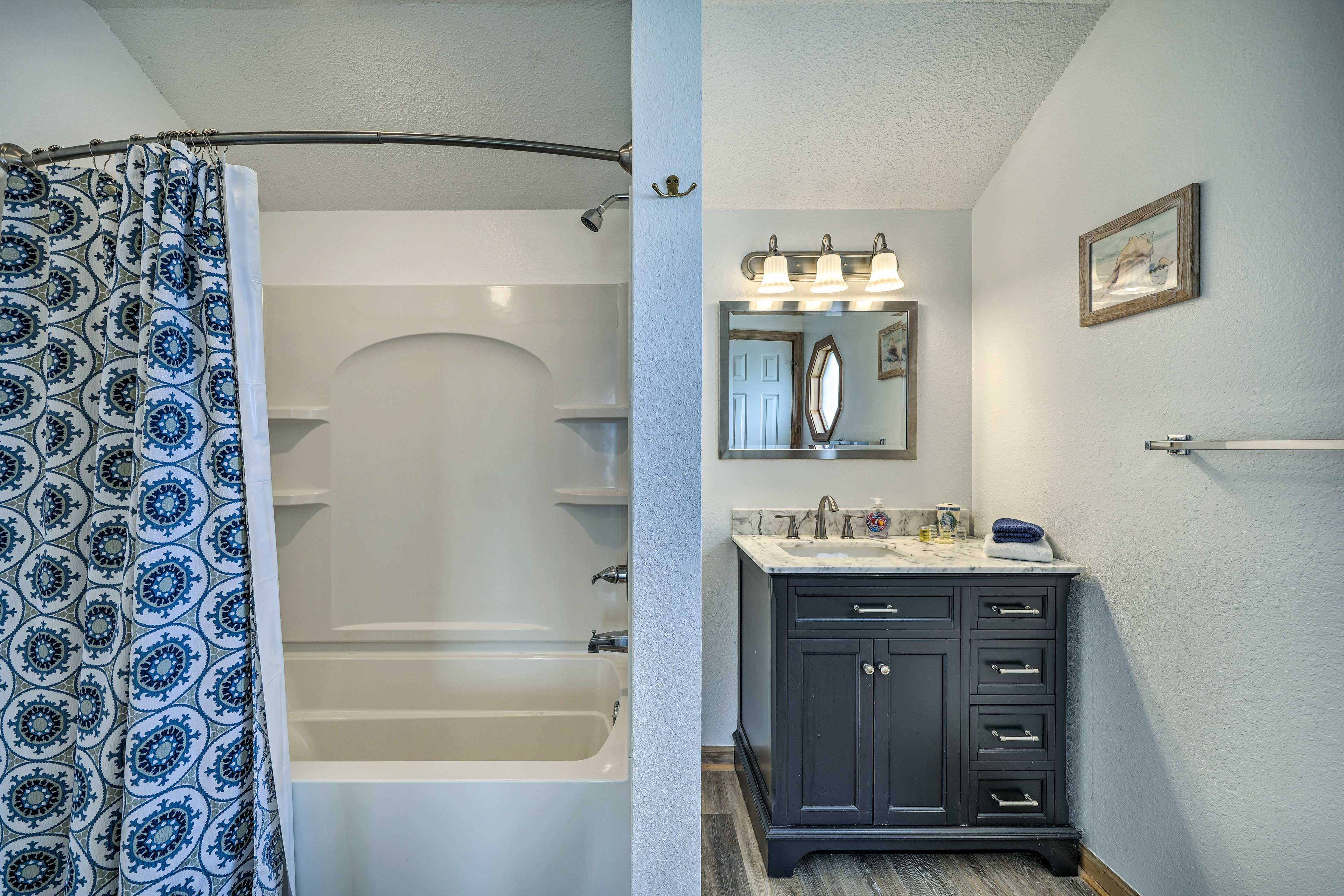 Full Bathroom