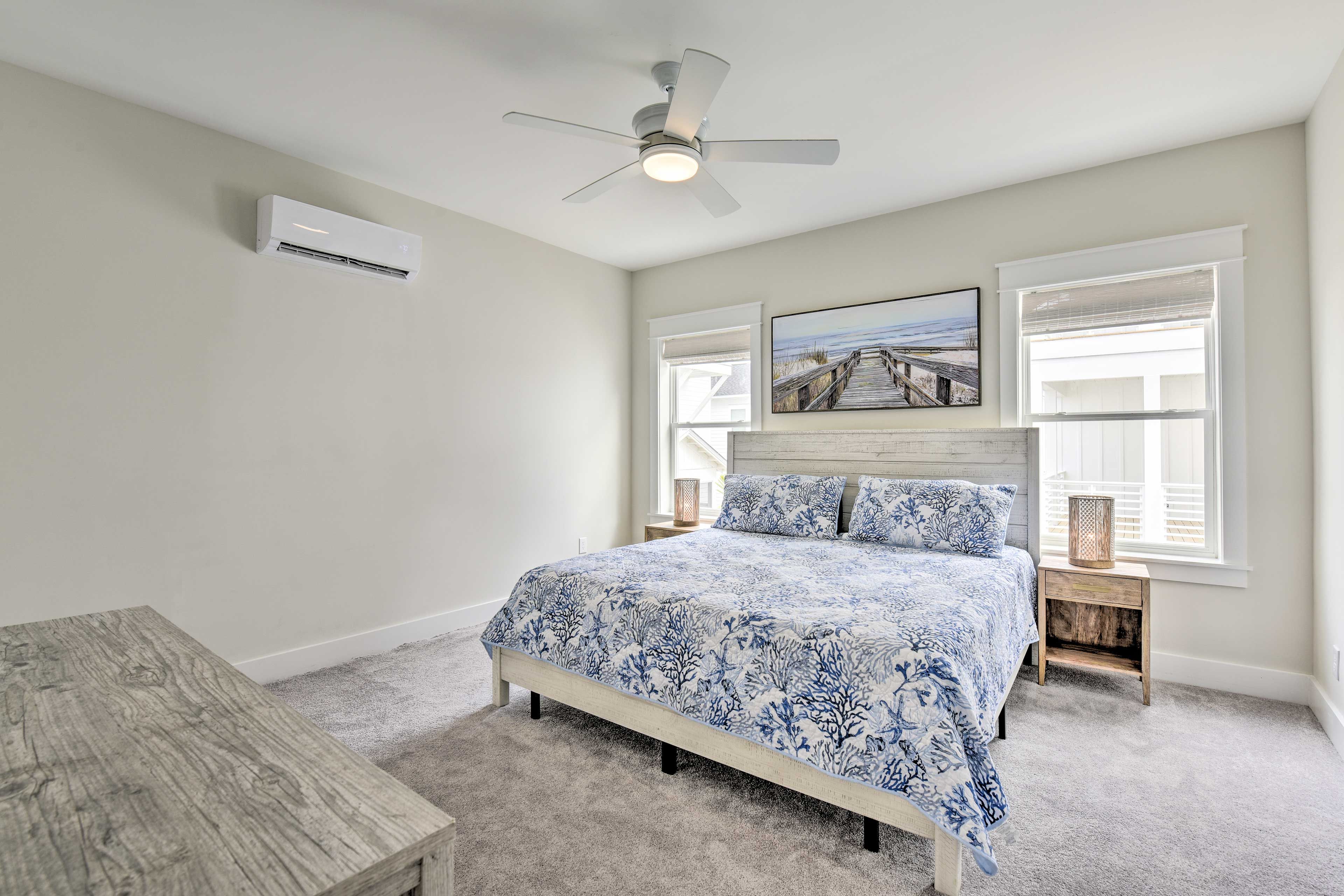 Bedroom 1 | King Bed