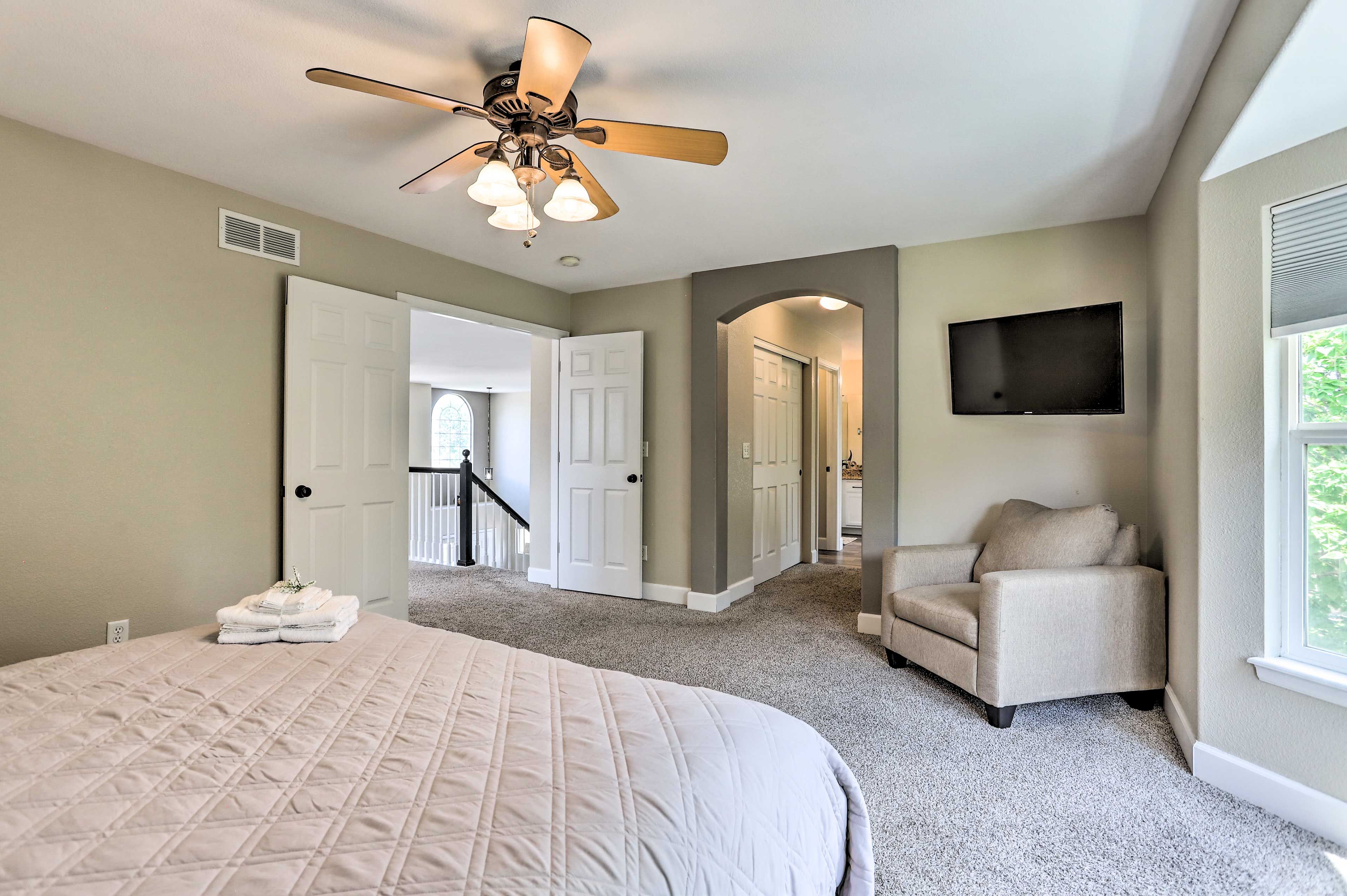 Bedroom Suite | Pack 'n Play & Kid Items in Closet