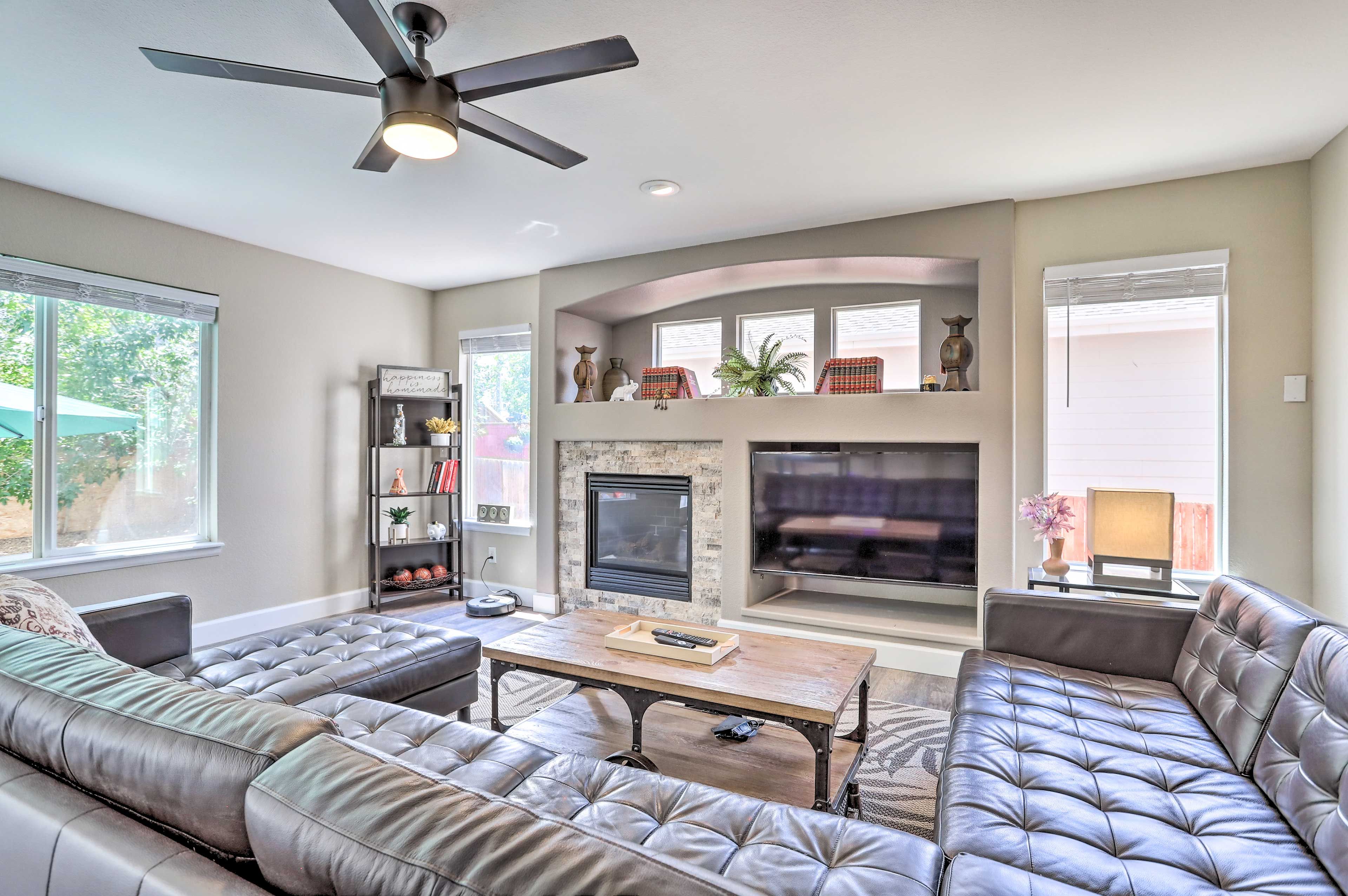 Living Room | 55 In Smart TV | Books