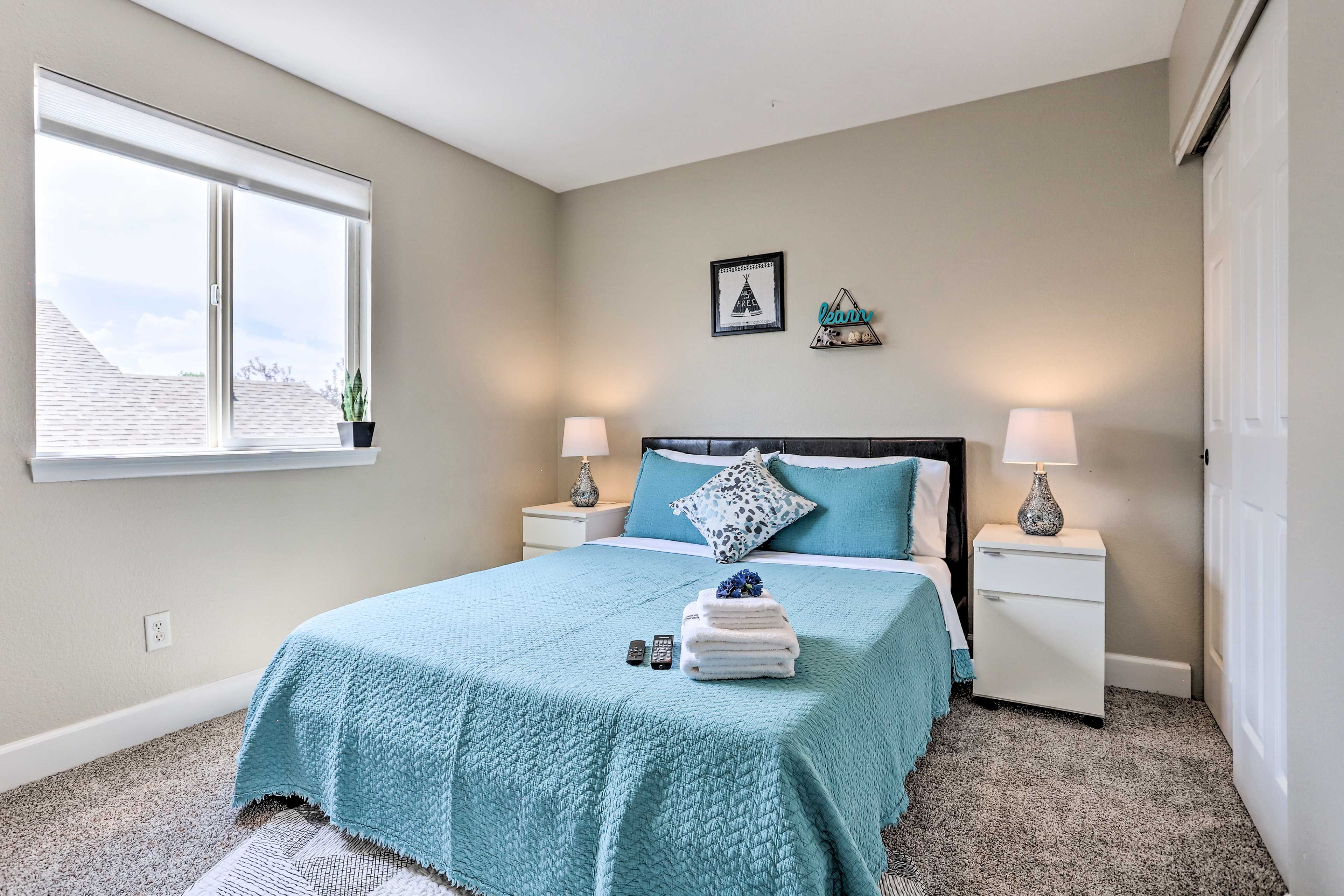 Bedroom 3 | Upper Level | Queen Bed
