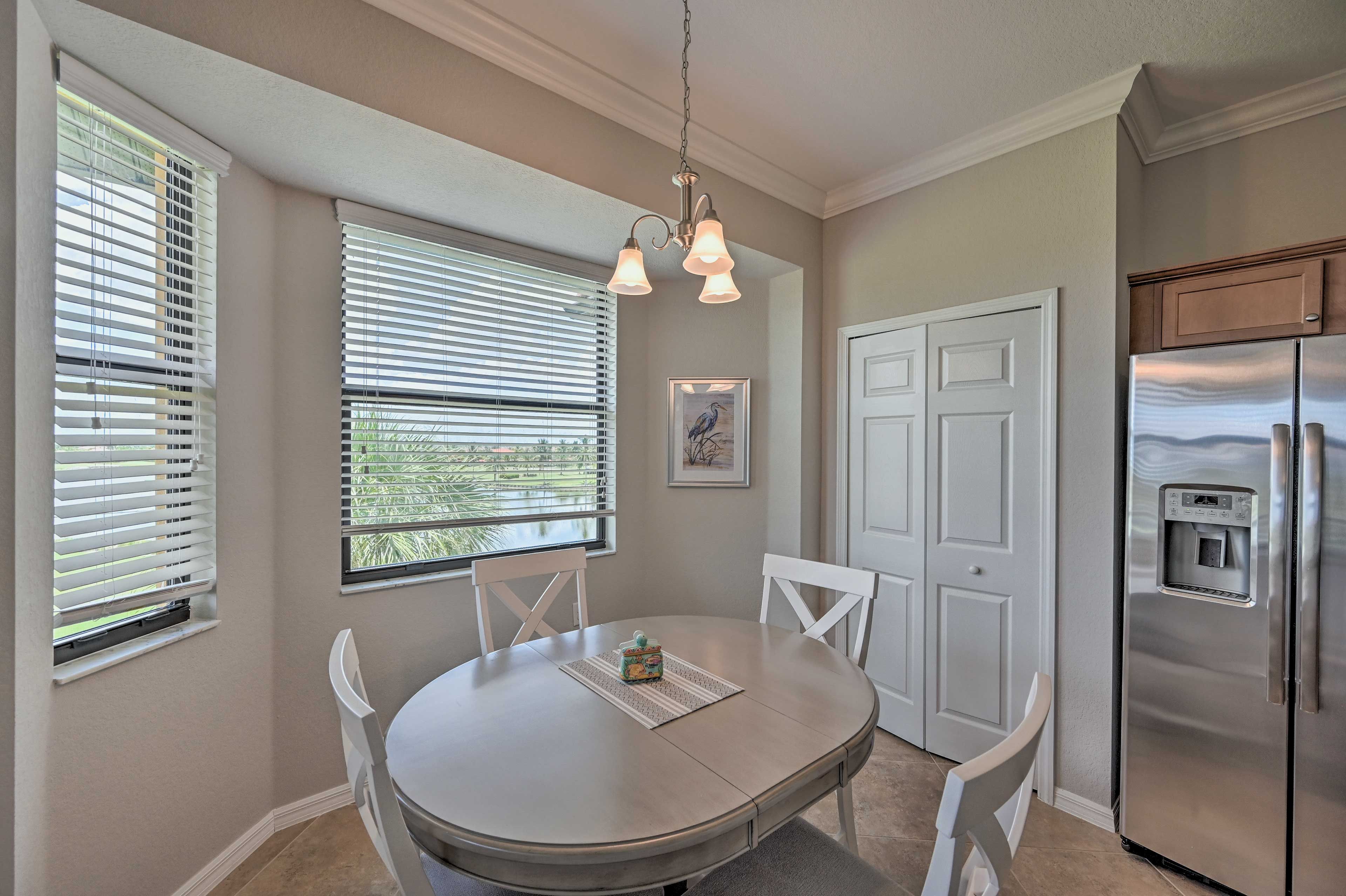 Dining Area | 4-Person Dining Area | Dishware/Flatware | Central Heat & A/C