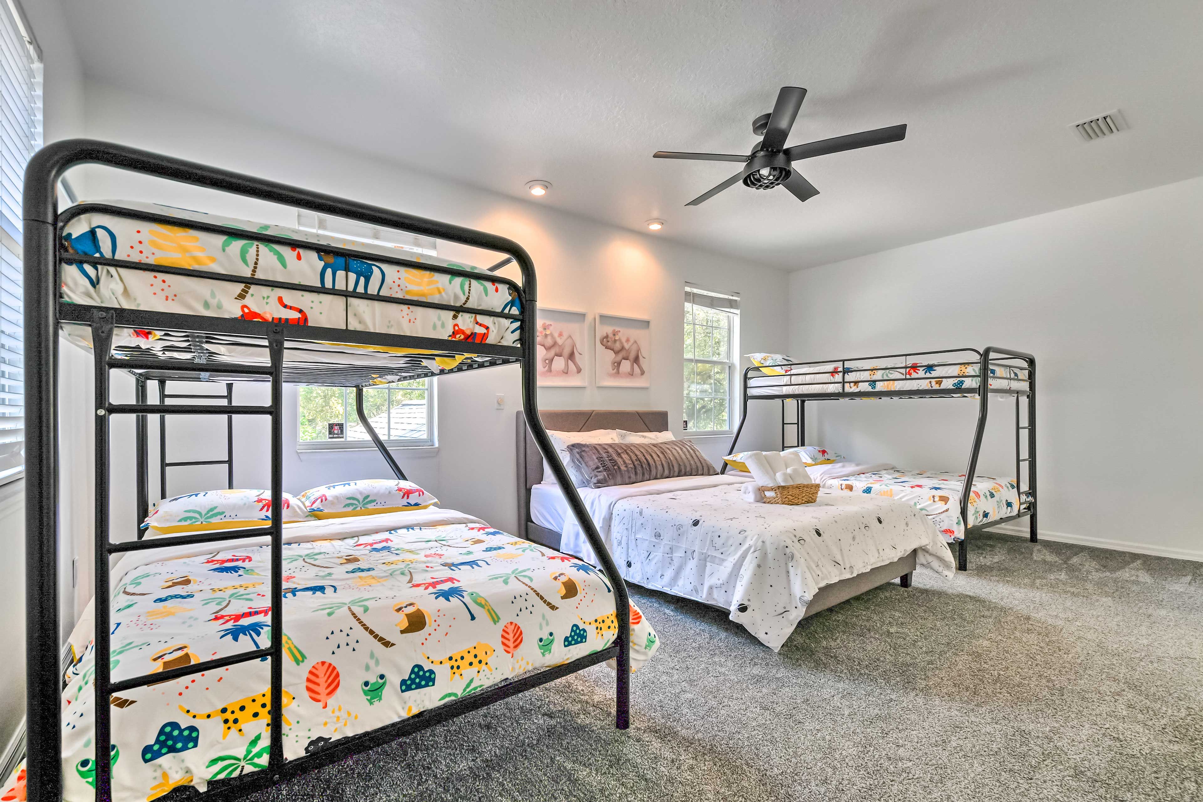 Bedroom 3 | Queen Bed | 2 Twin/Full Bunk Beds | 2nd Floor