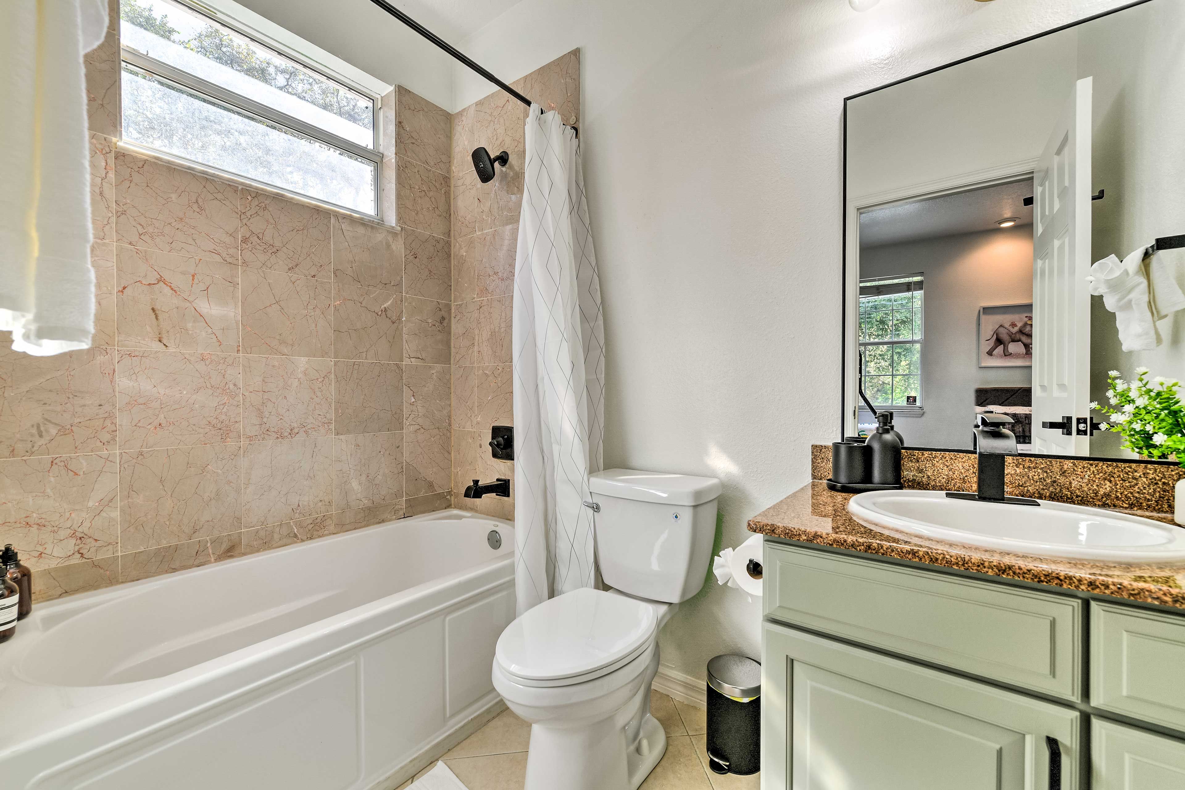 En-Suite Bathroom