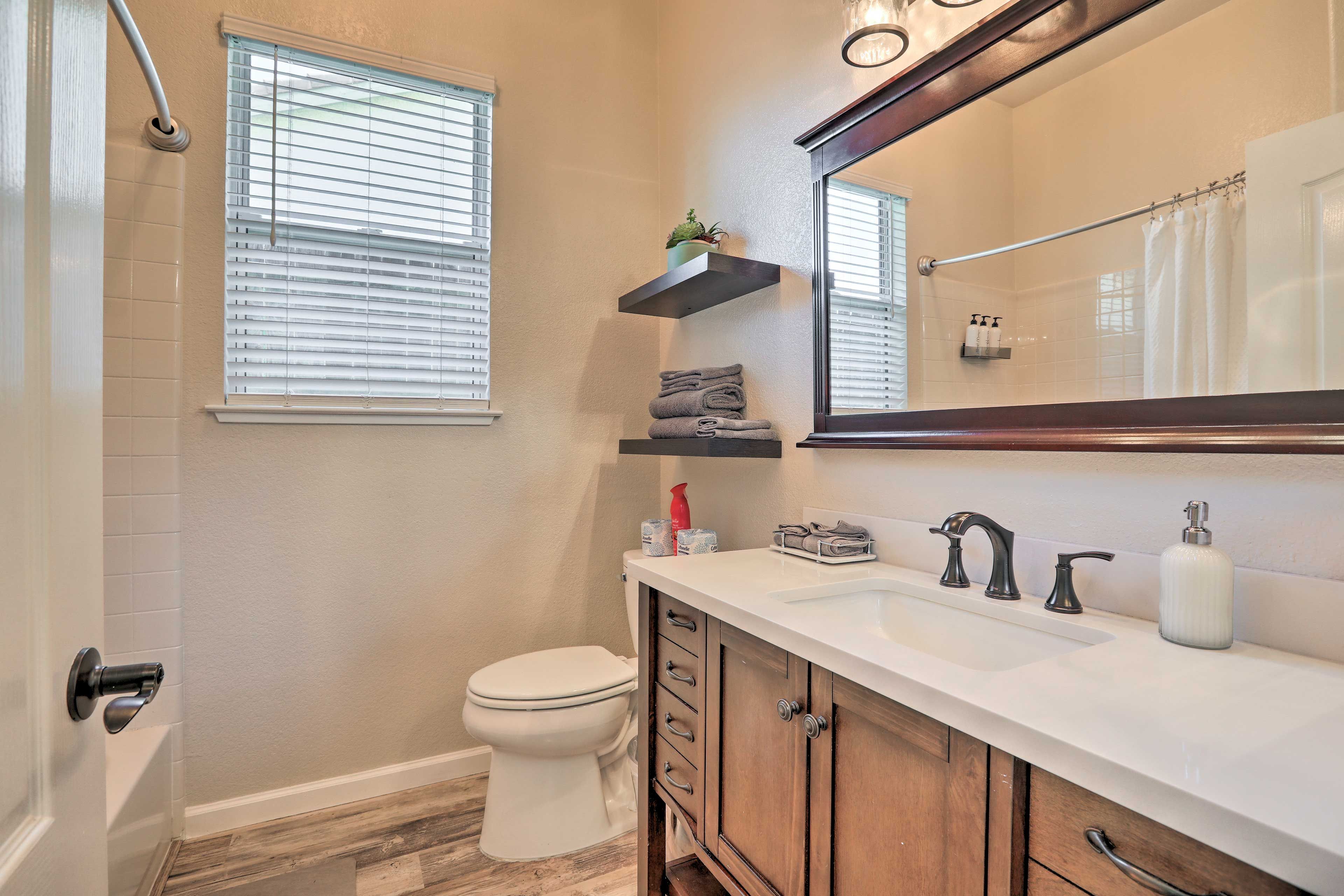 Full Bathroom