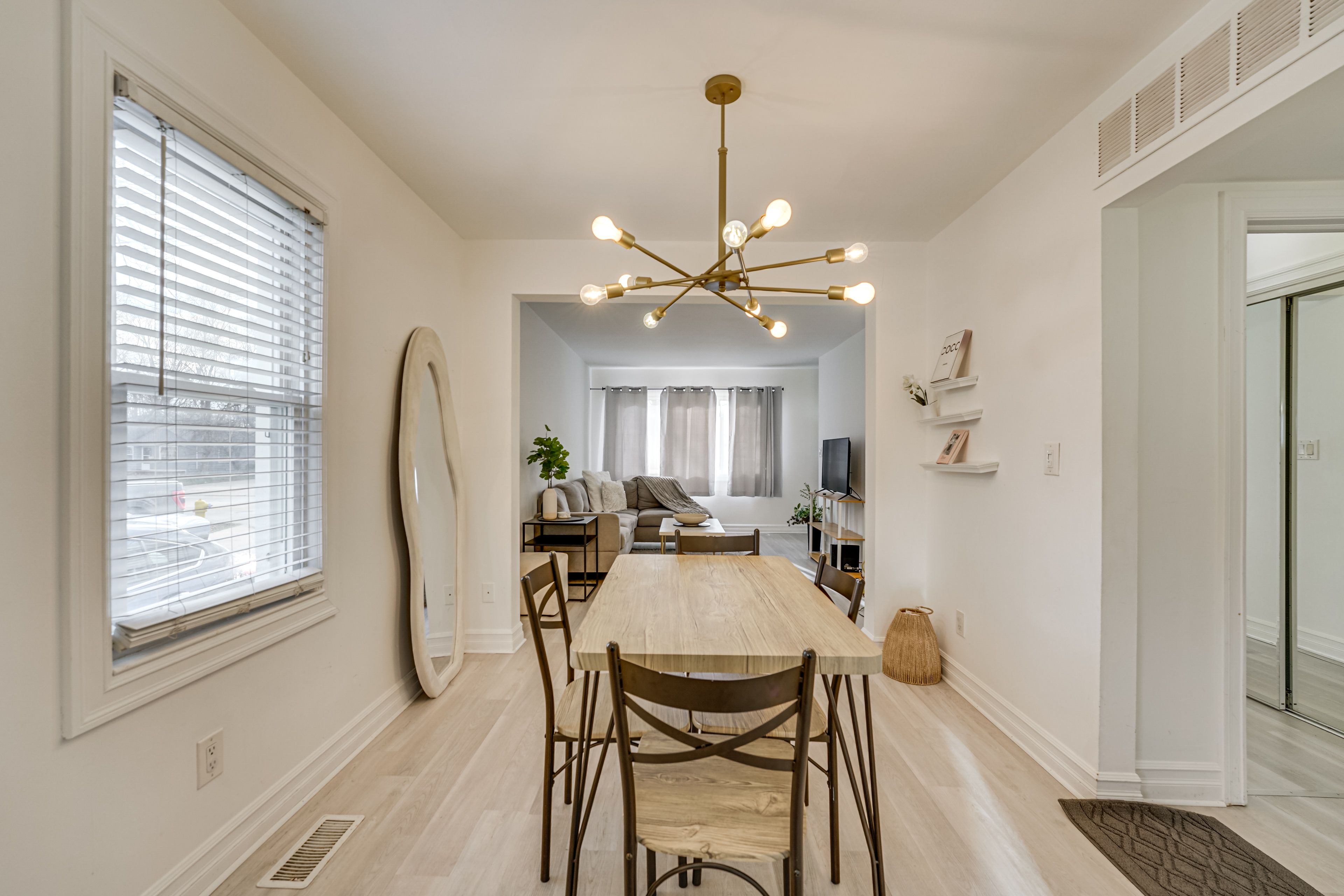 Dining Room | Dishware & Flatware Provided