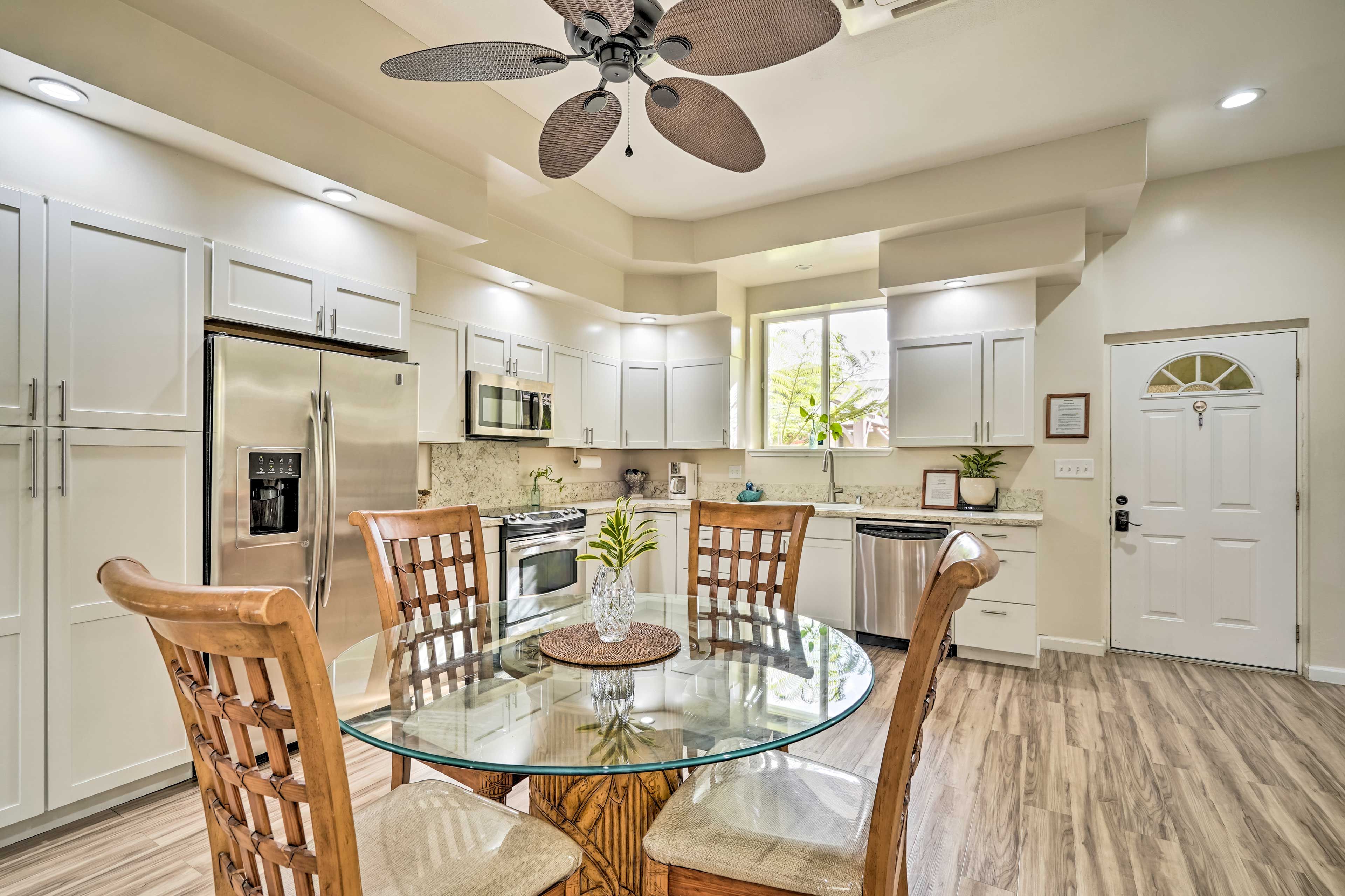 Kailua Vacation Rental | 1,500 Sq Ft | 3BR | 2BA | Step-Free Access