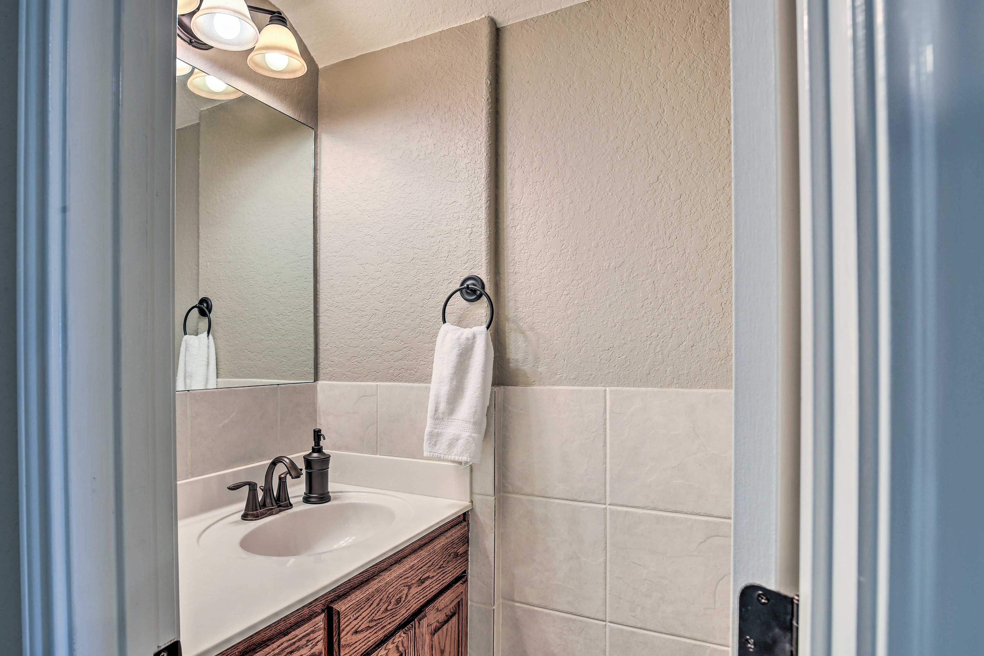 Full Bathroom