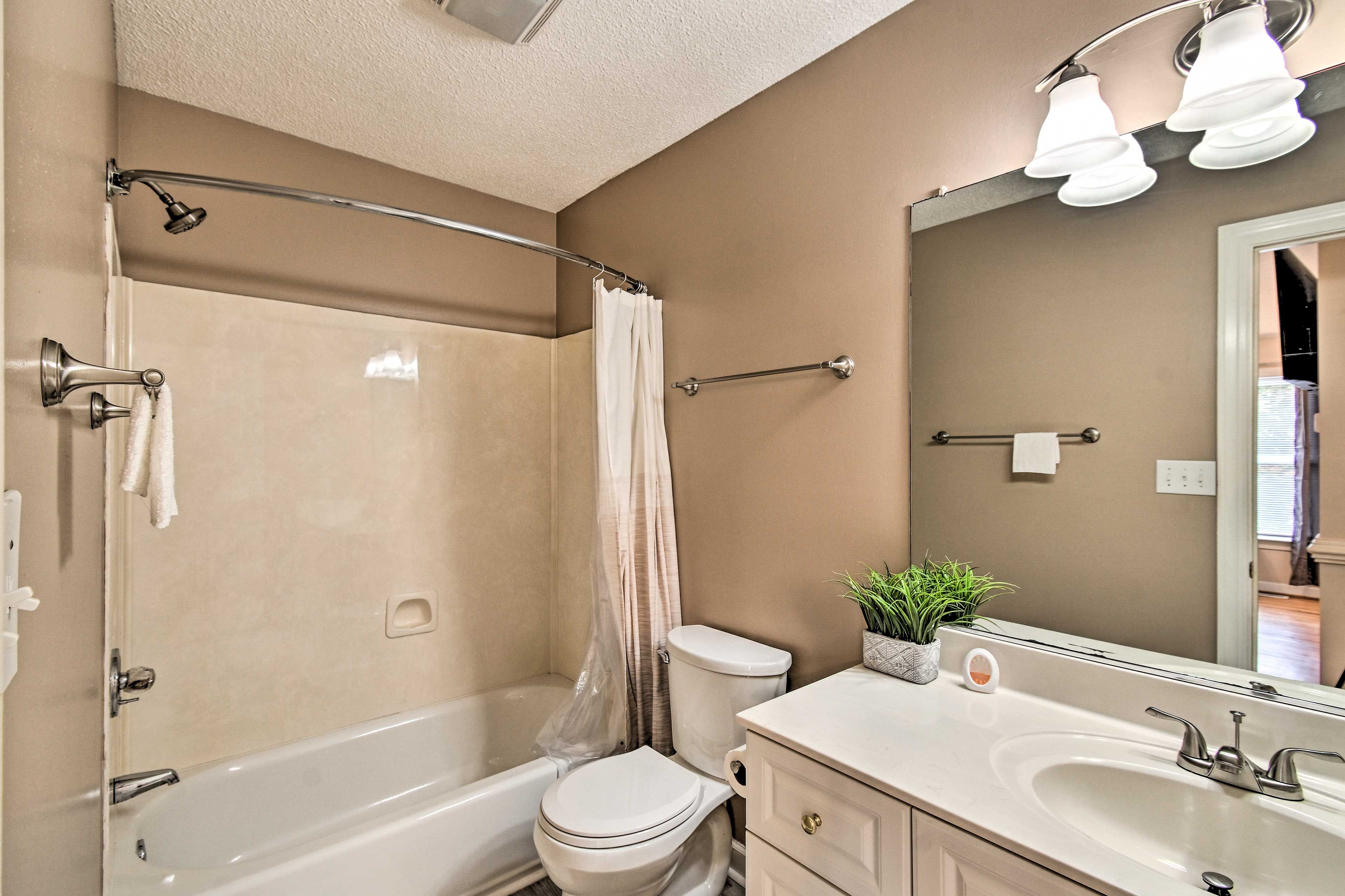 Full Bathroom