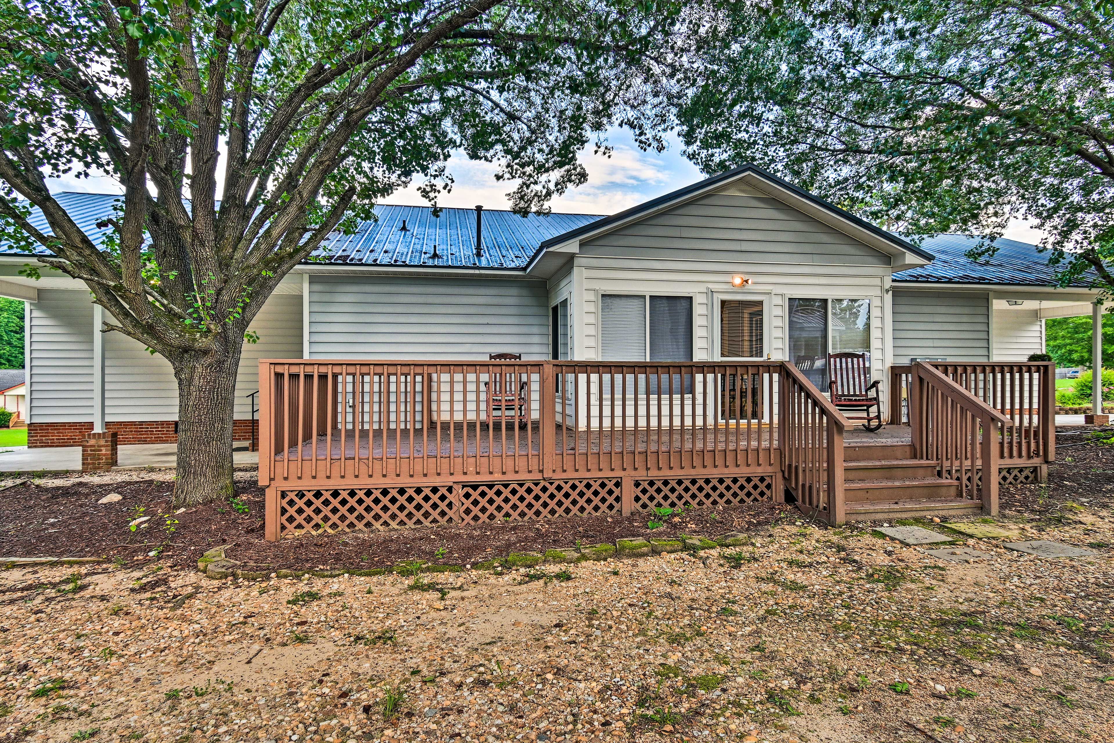 Shared Deck | Rocking Chairs