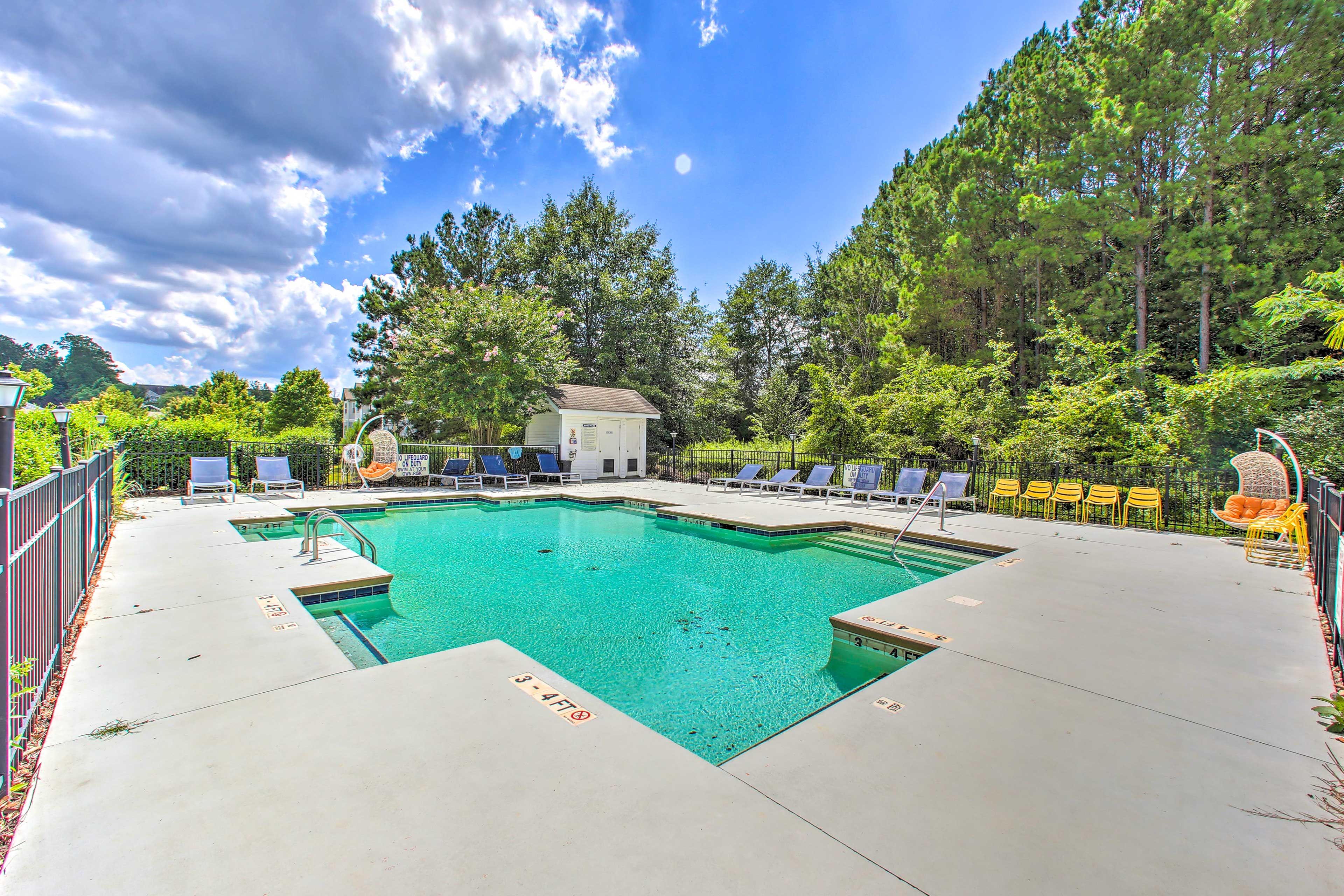 Community Outdoor Pools