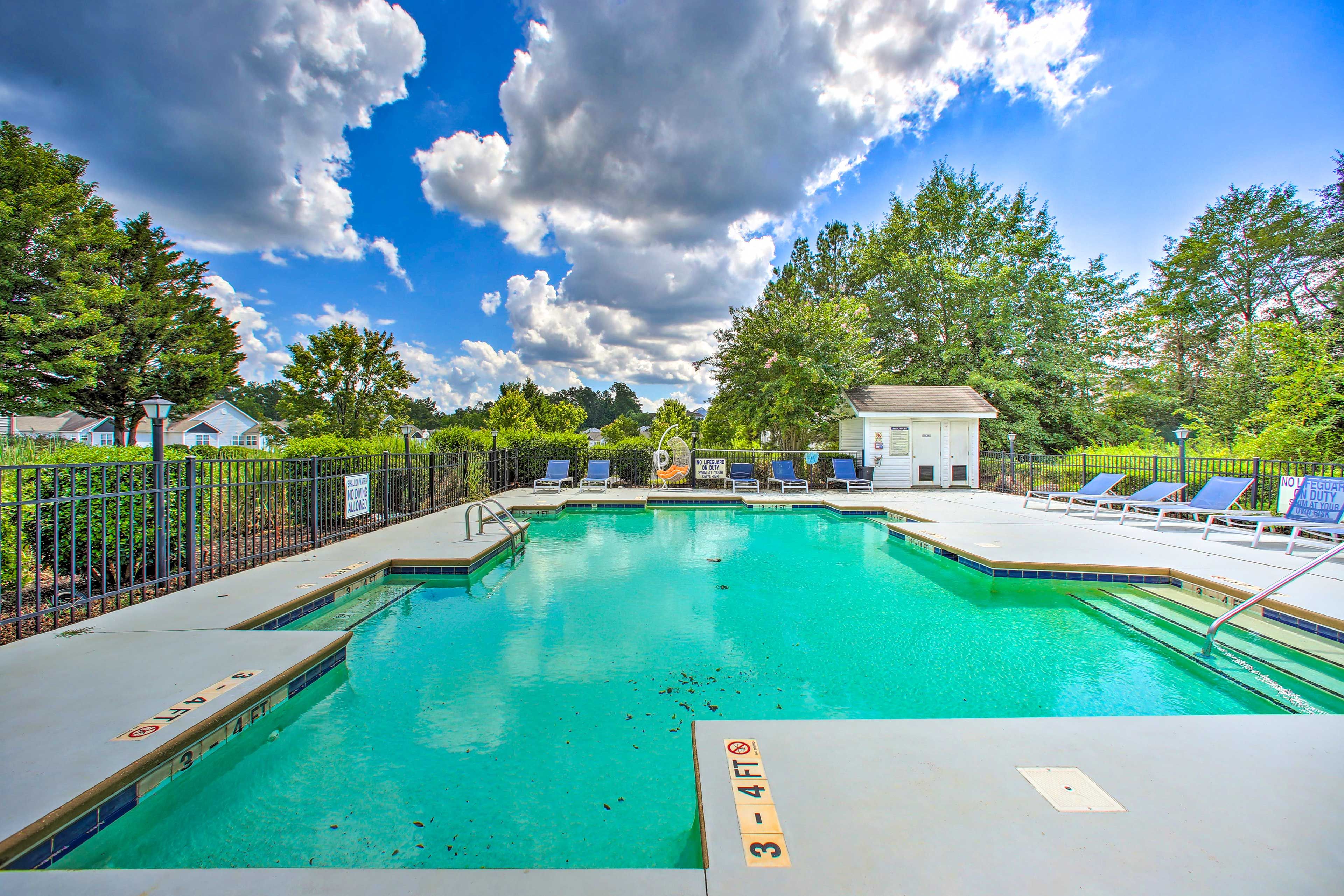 Community Outdoor Pools