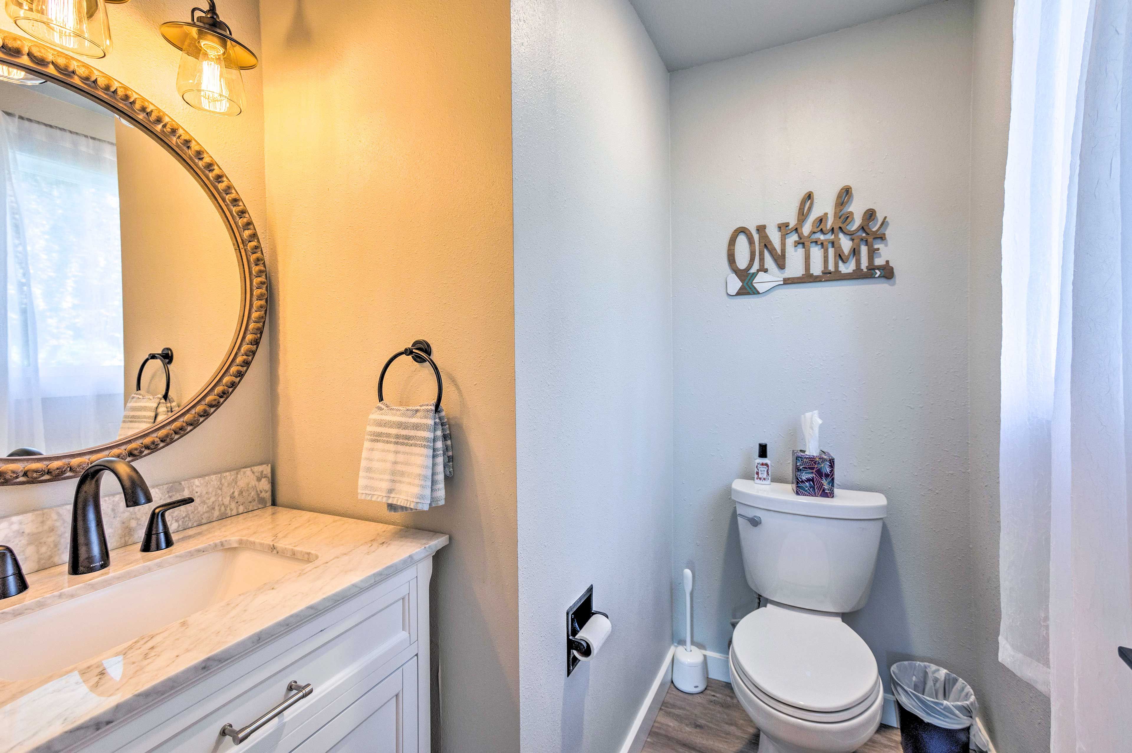 Half Bathroom | Main Level