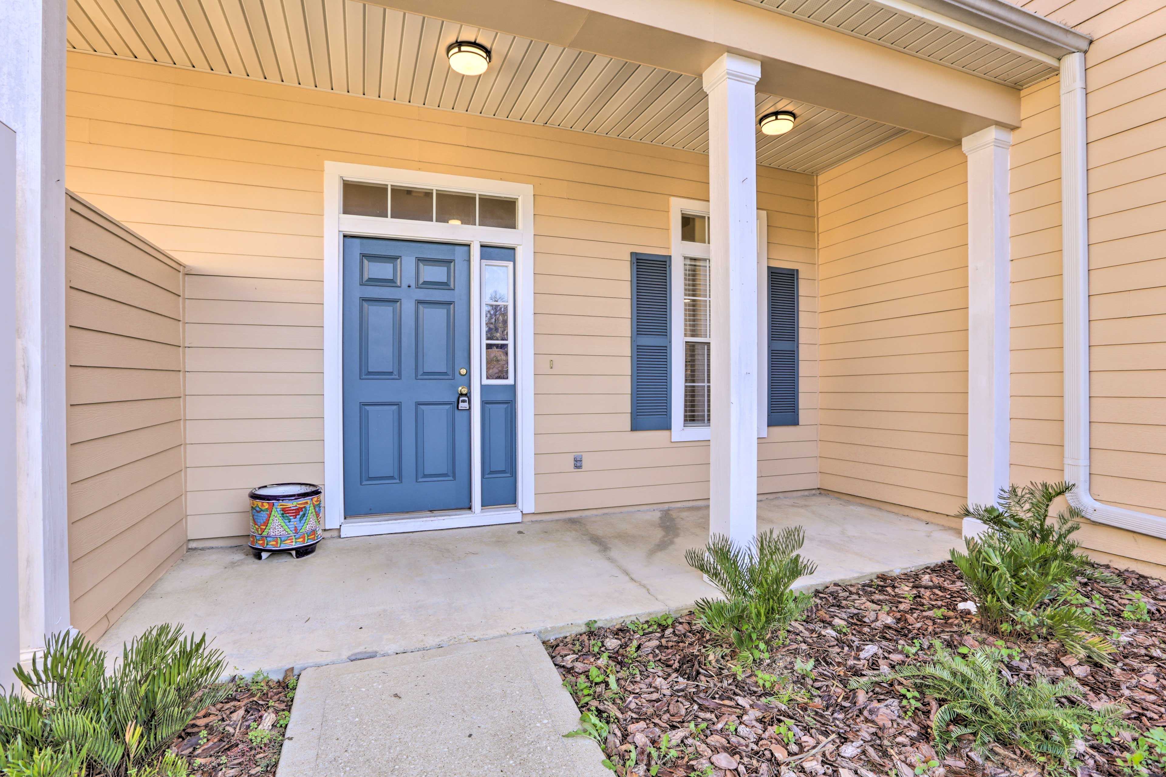 Townhome Exterior | Front Entry