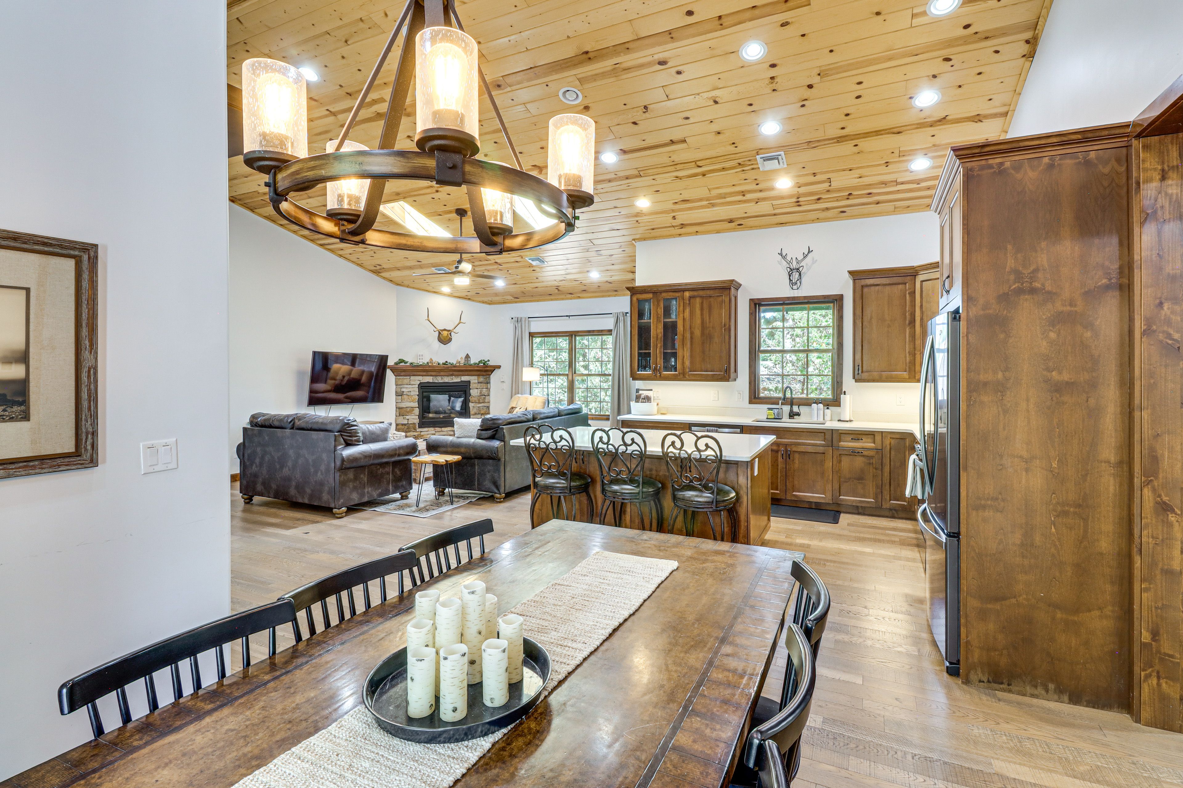 Dining Area | Main Level | Dishware + Flatware