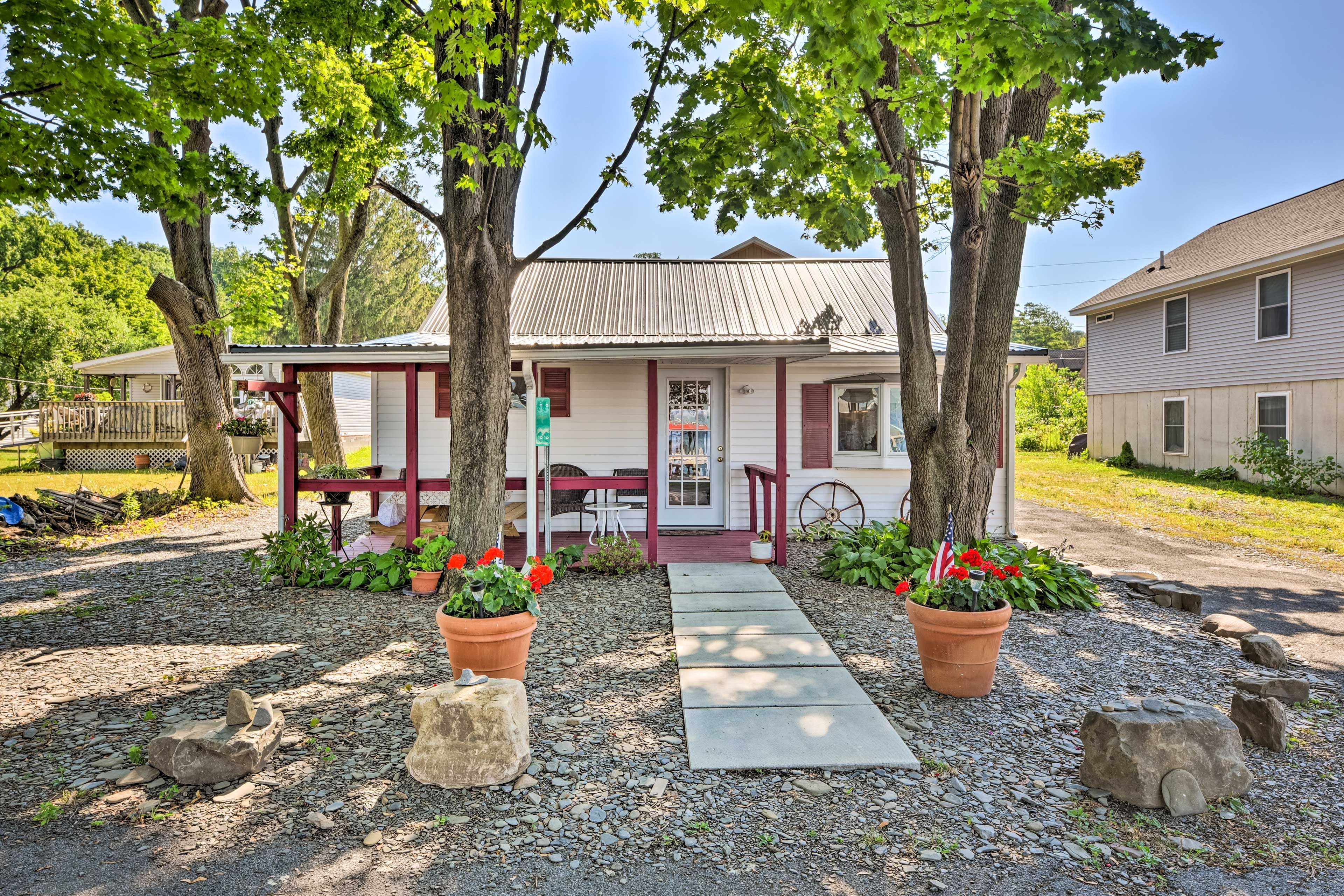 Cottage Exterior | Single Story | Lakefront Property