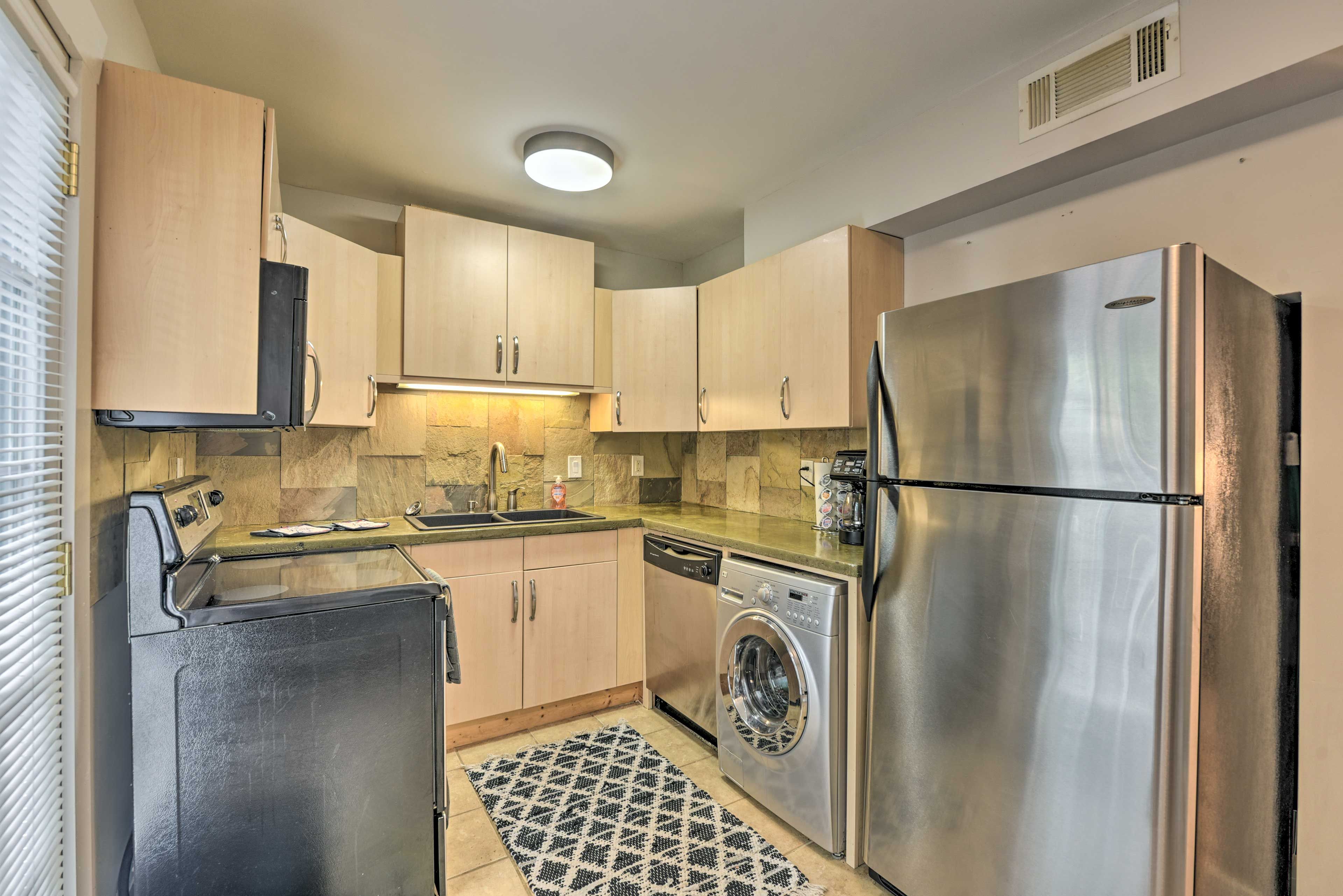 Kitchen | 1st Floor | Dishware & Flatware | Central A/C & Heating