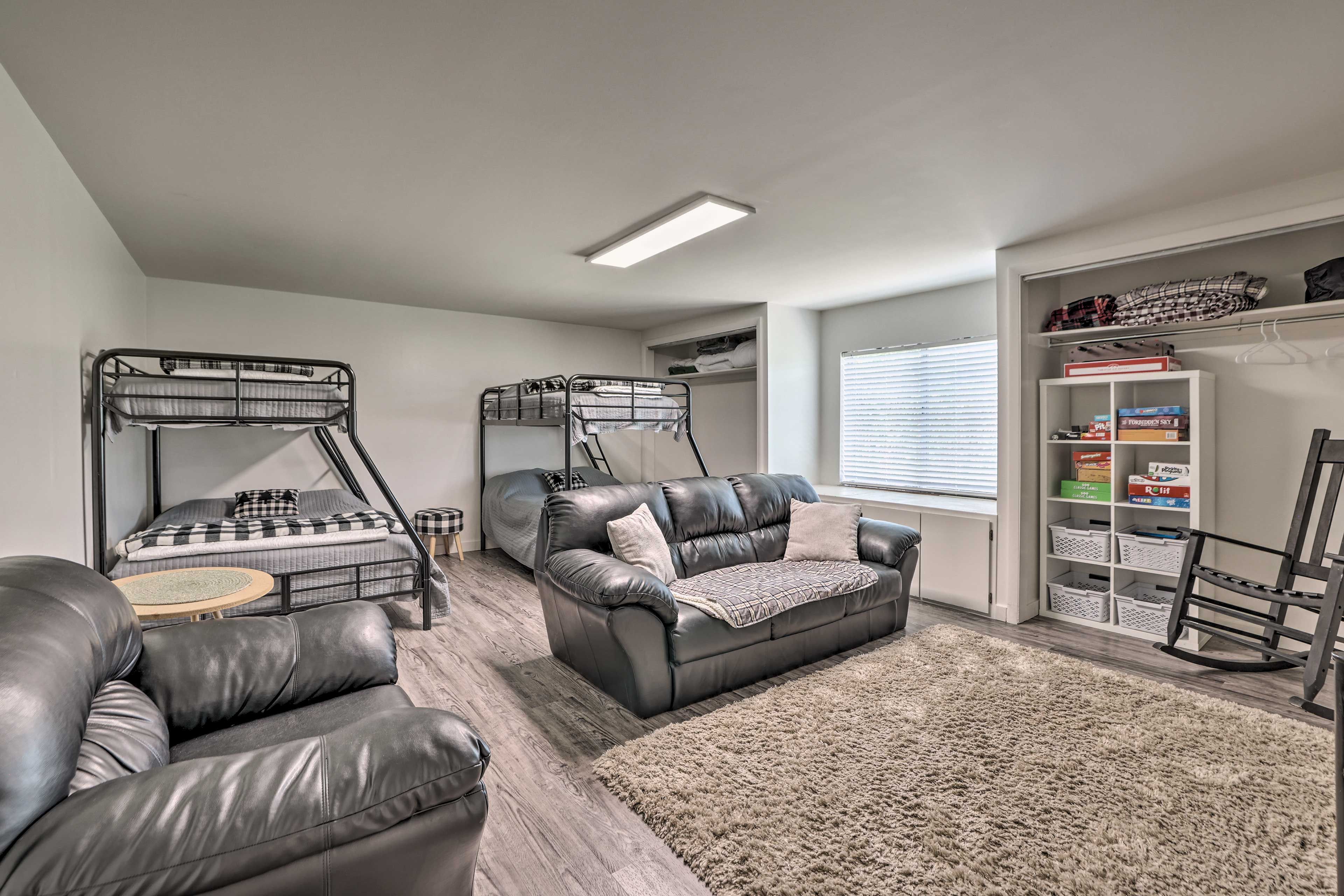 Bedroom 3 | 2 Twin/Full Bunk Beds